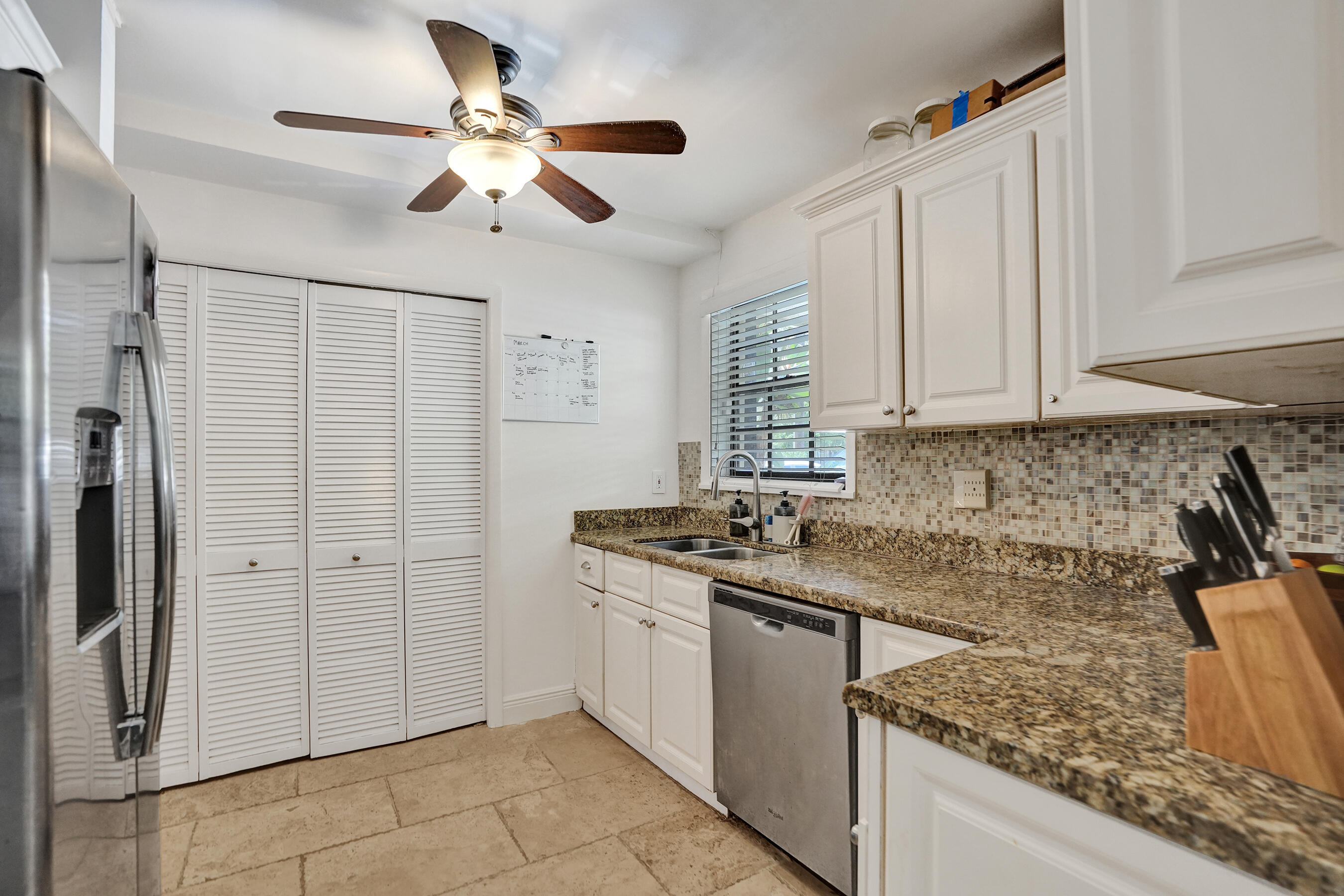 CAPISTRANO TOWNHOMES CONDO - Residential