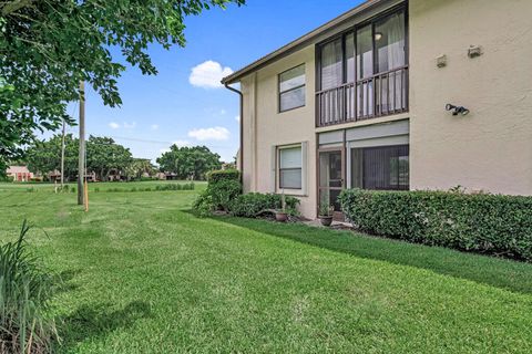 A home in Lake Worth