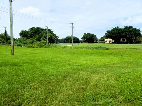 A home in Lake Worth