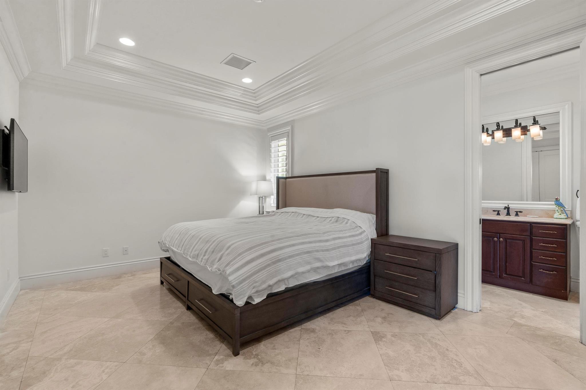 ST ANDREWS OF SHERBROOKE - Residential