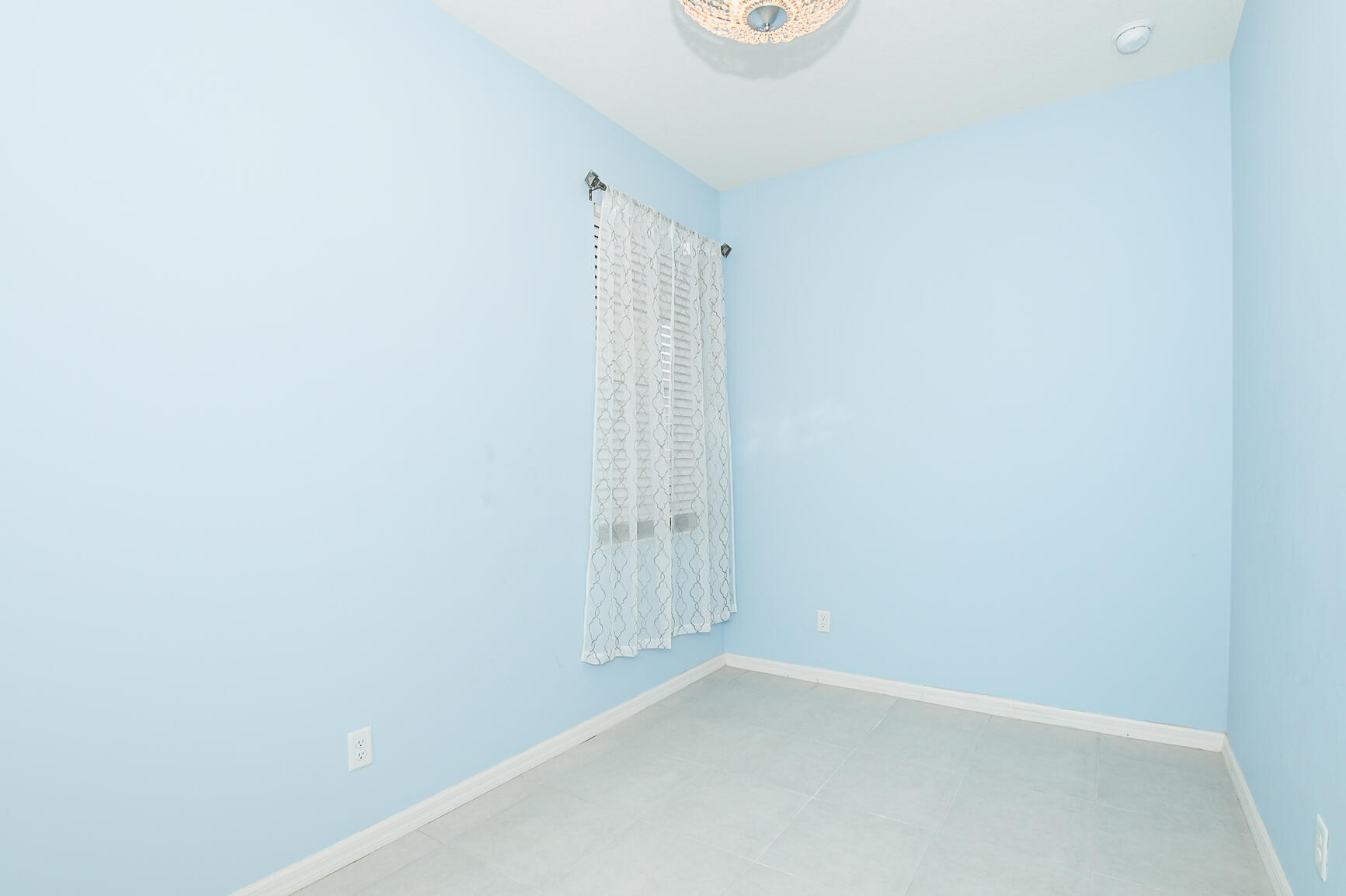 CELEBRATION POINTE - Residential Lease