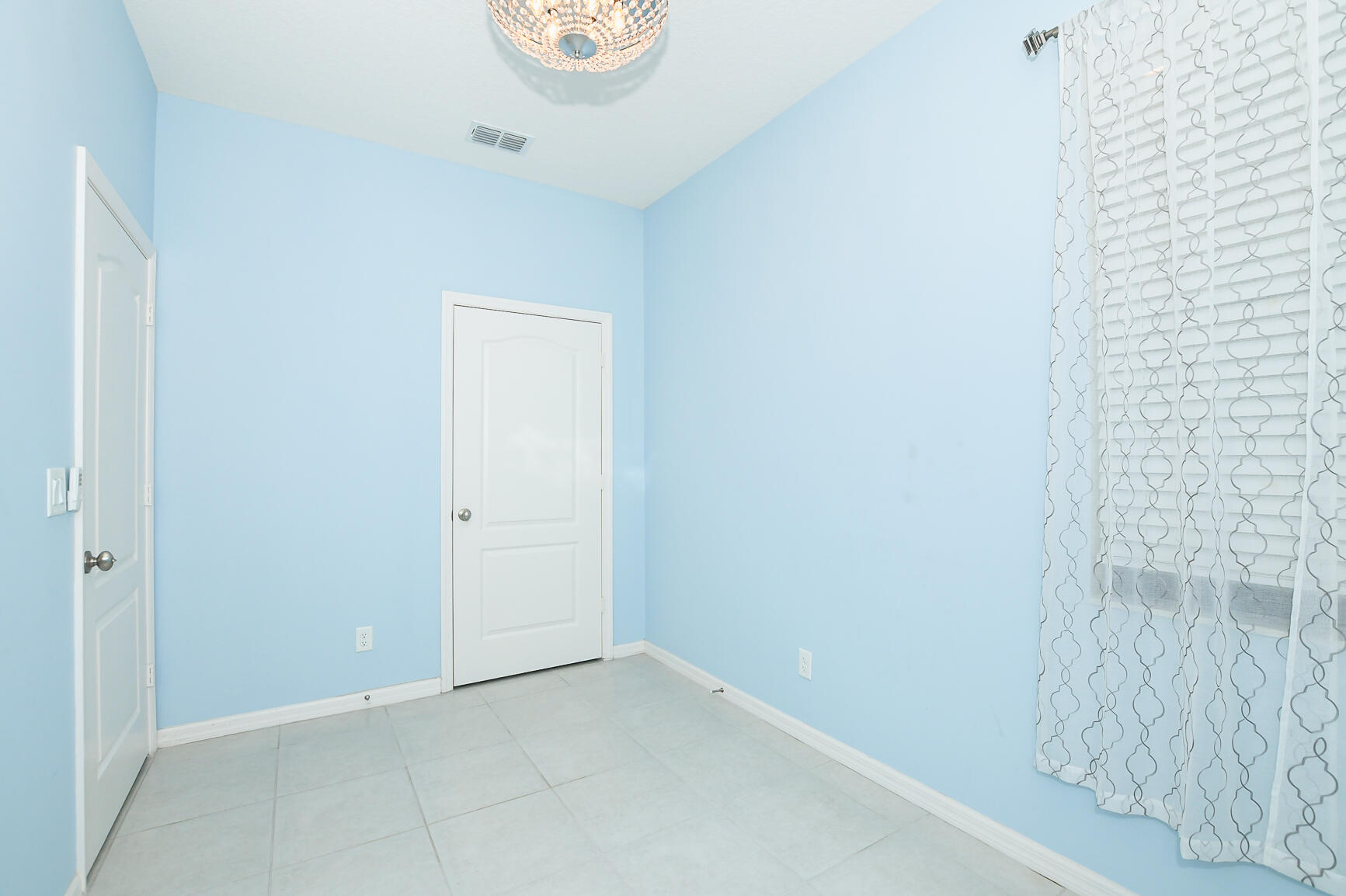 CELEBRATION POINTE - Residential Lease