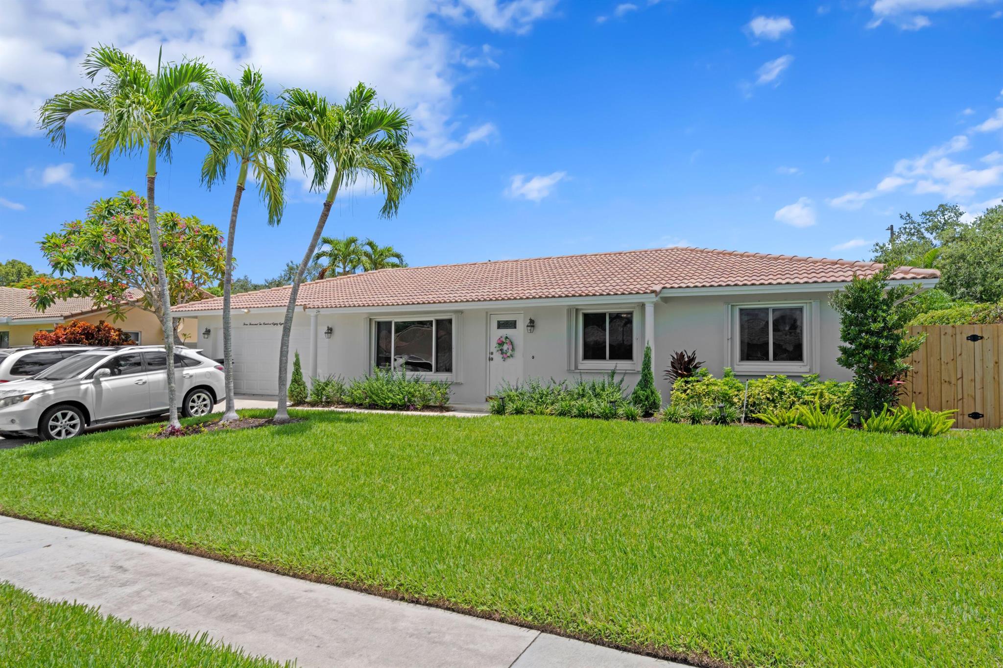 3288 NW 25th Way