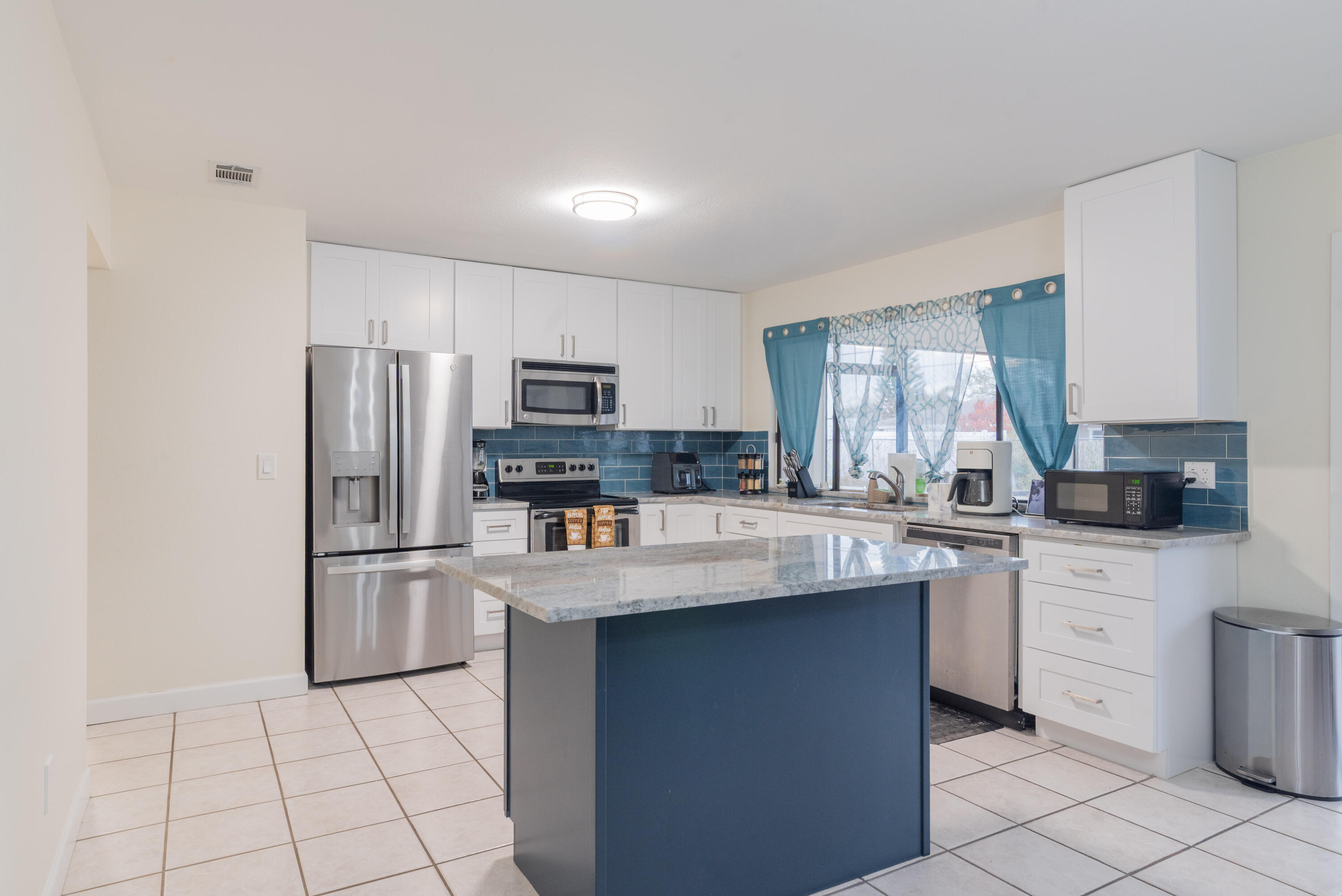 PORT ST LUCIE SECTION 13 - Residential