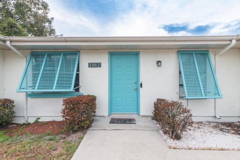 1942 SE Carvalho Street Port St Lucie FL 34983