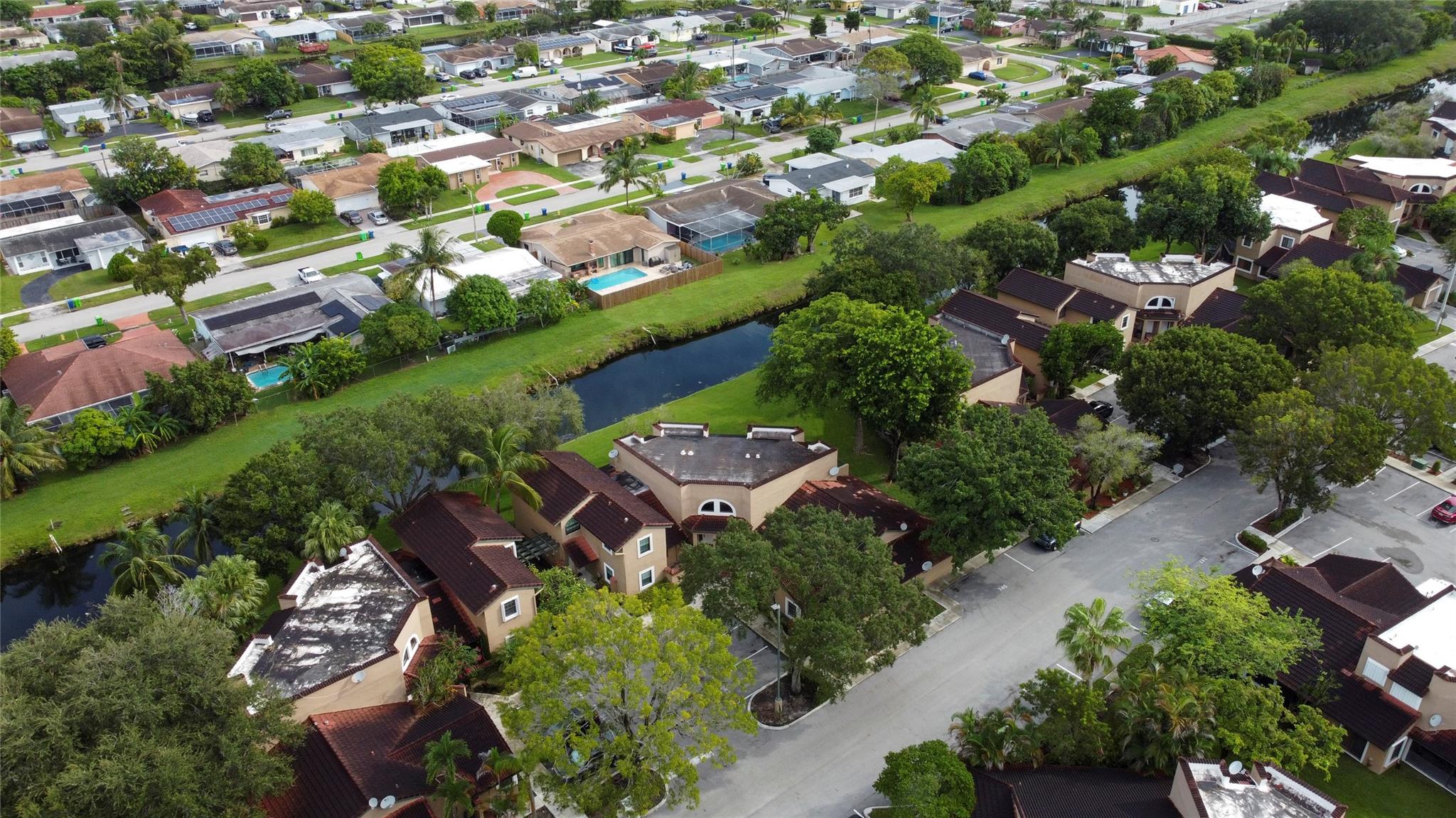 Lakeview Courts at Jacara - Residential