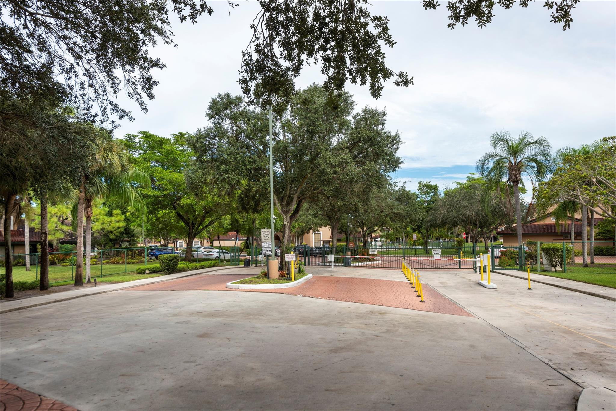 Lakeview Courts at Jacara - Residential