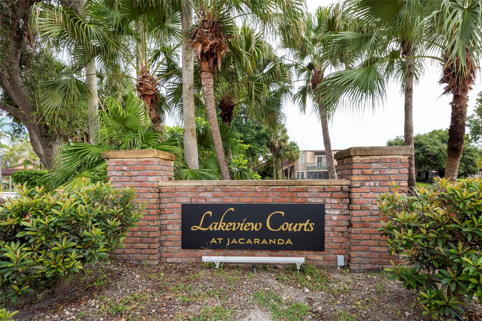 Lakeview Courts at Jacara - Residential