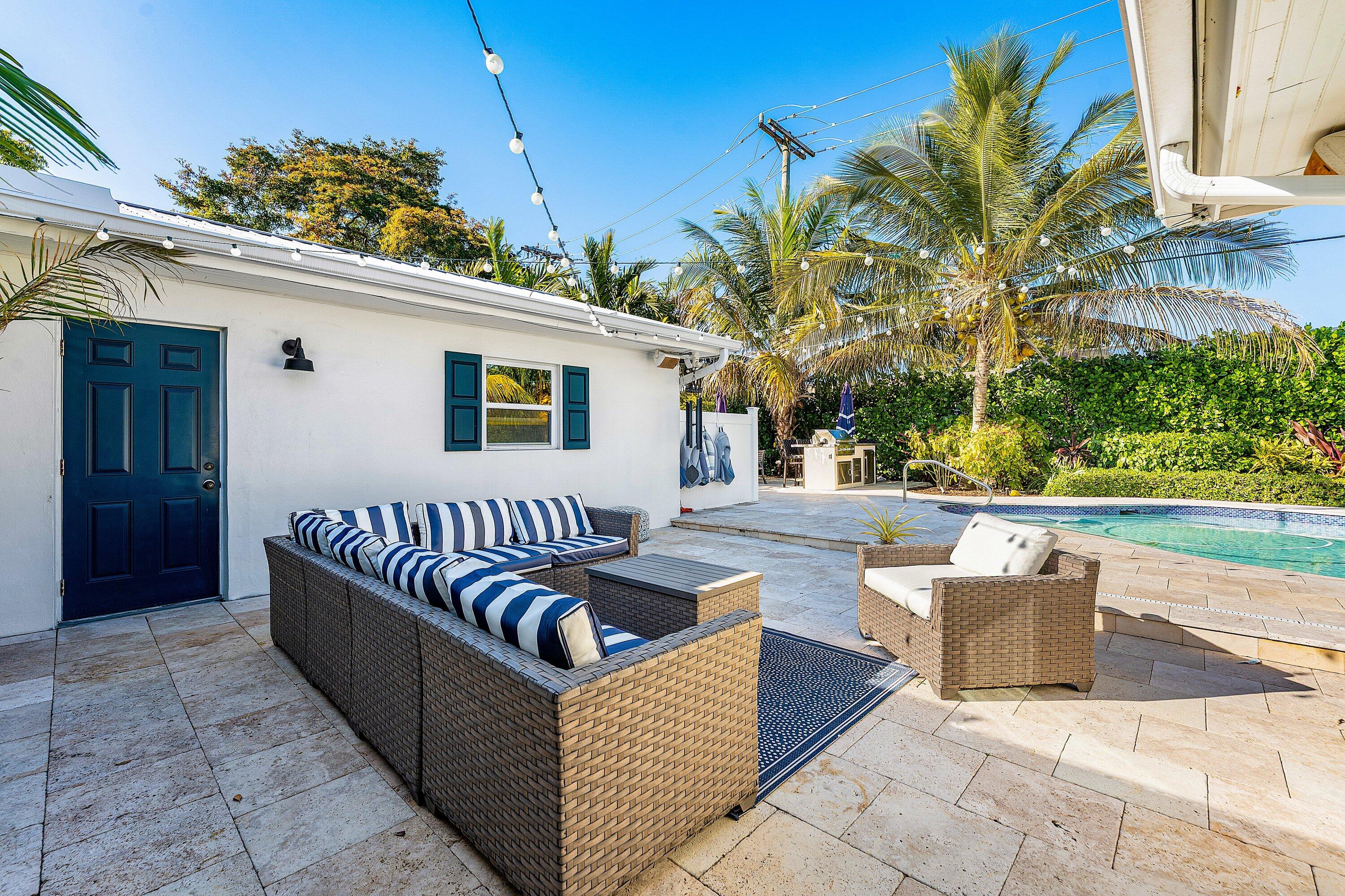 COUNTRY CLUB ADD TO VILLAGE OF NORTH PALM BEACH - Residential