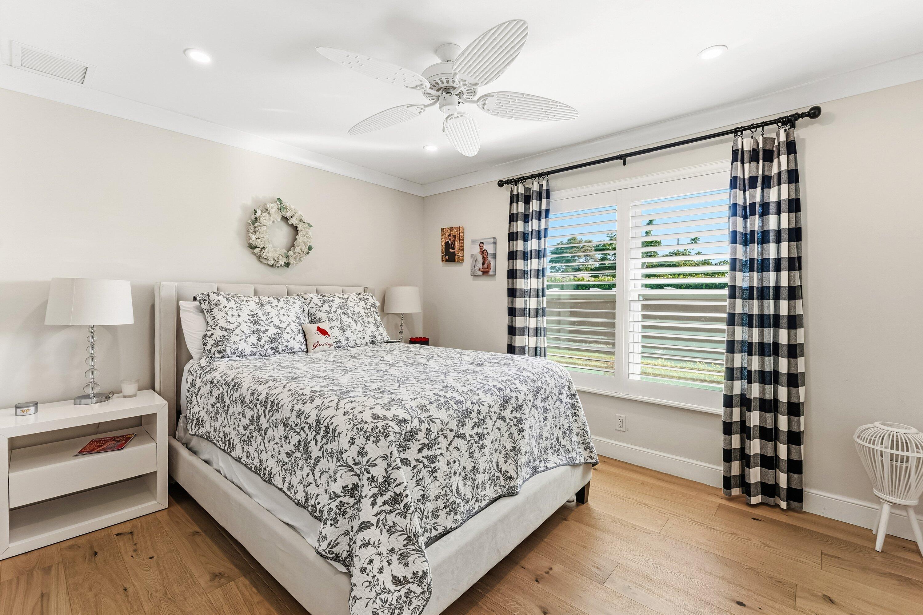 COUNTRY CLUB ADD TO VILLAGE OF NORTH PALM BEACH - Residential