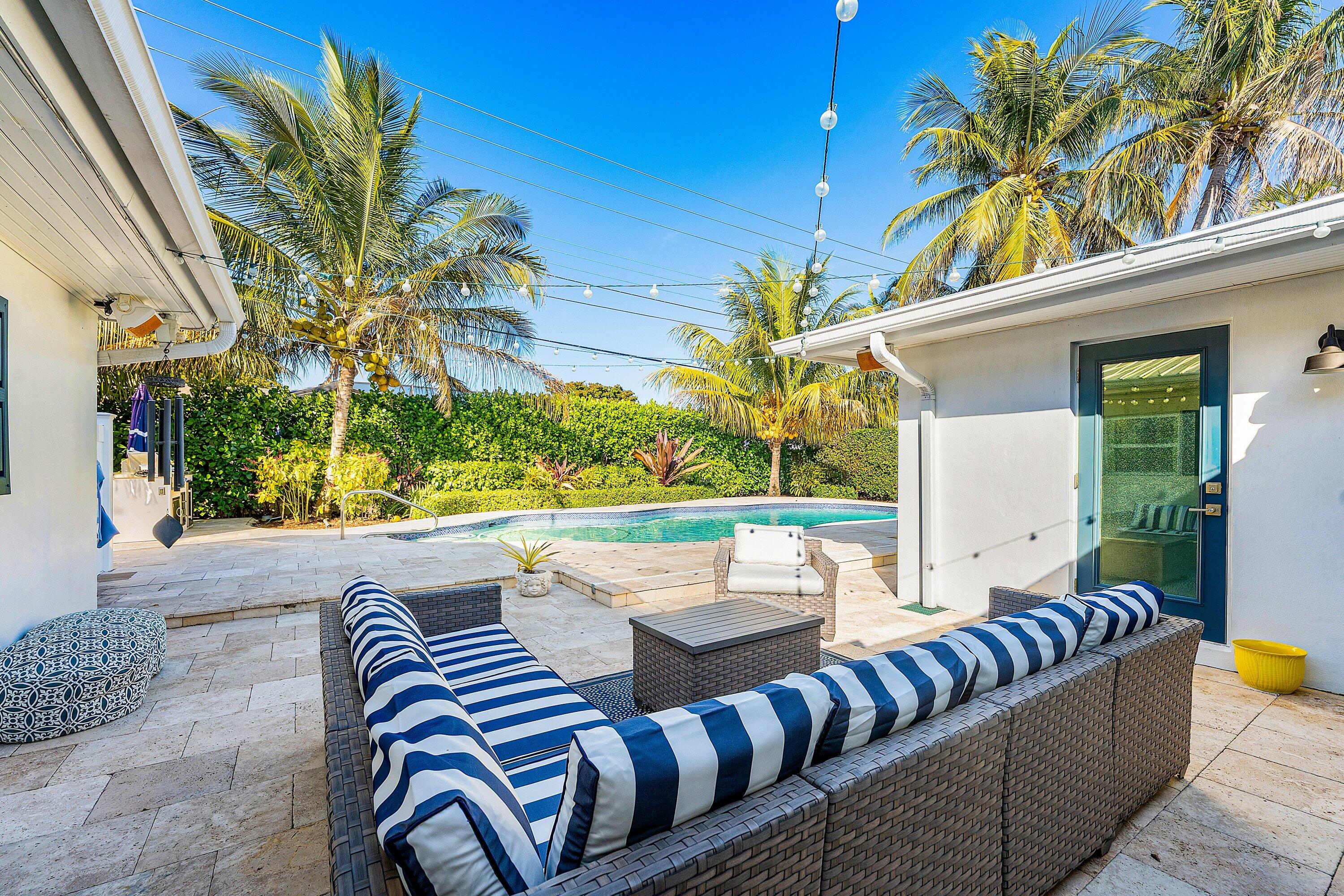 COUNTRY CLUB ADD TO VILLAGE OF NORTH PALM BEACH - Residential