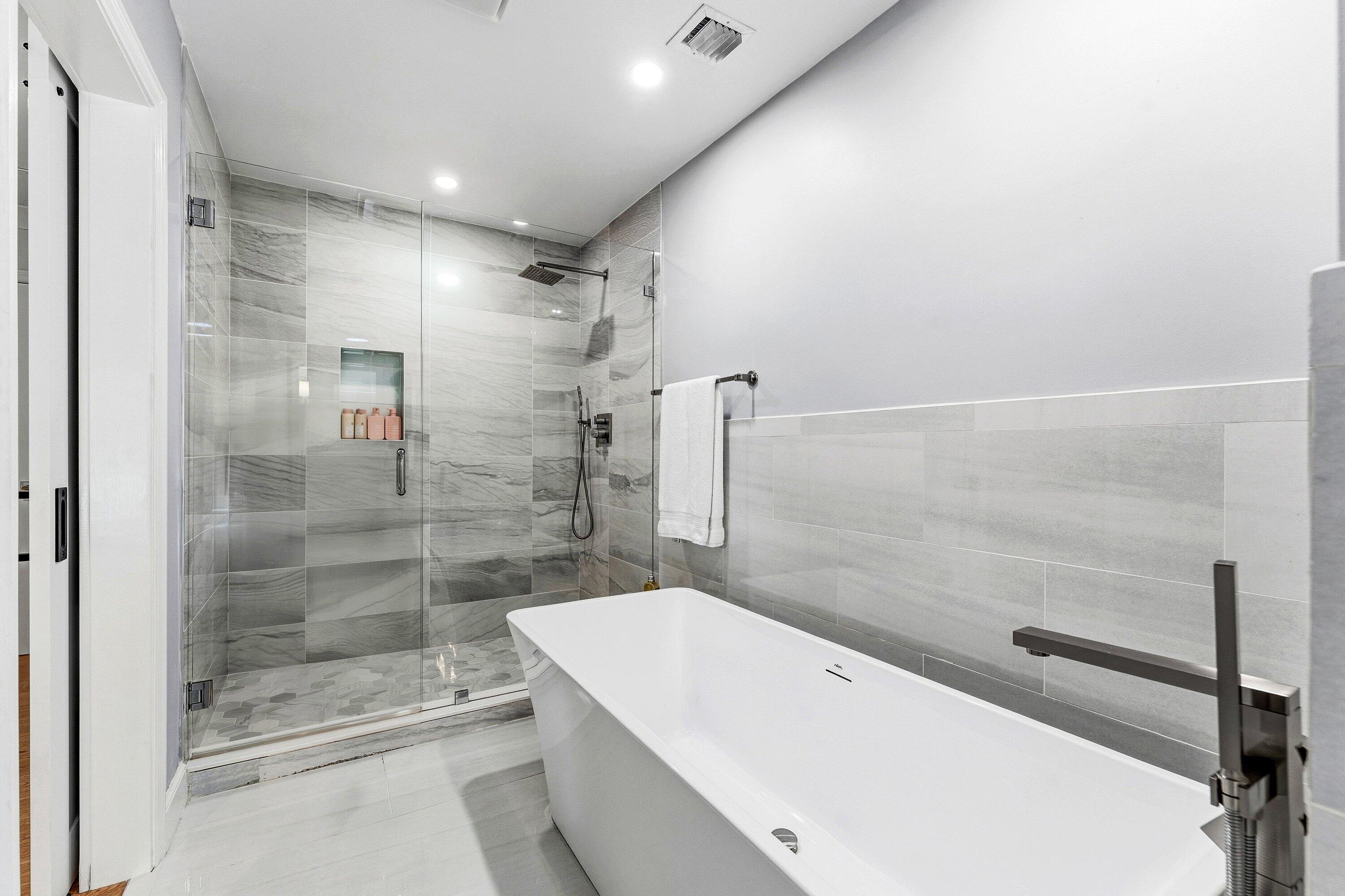 COUNTRY CLUB ADD TO VILLAGE OF NORTH PALM BEACH - Residential