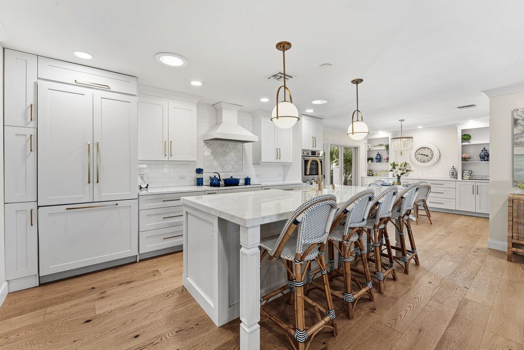 Photo of 541 Lighthouse Drive, North Palm Beach, FL 33408 (MLS # R11164138)