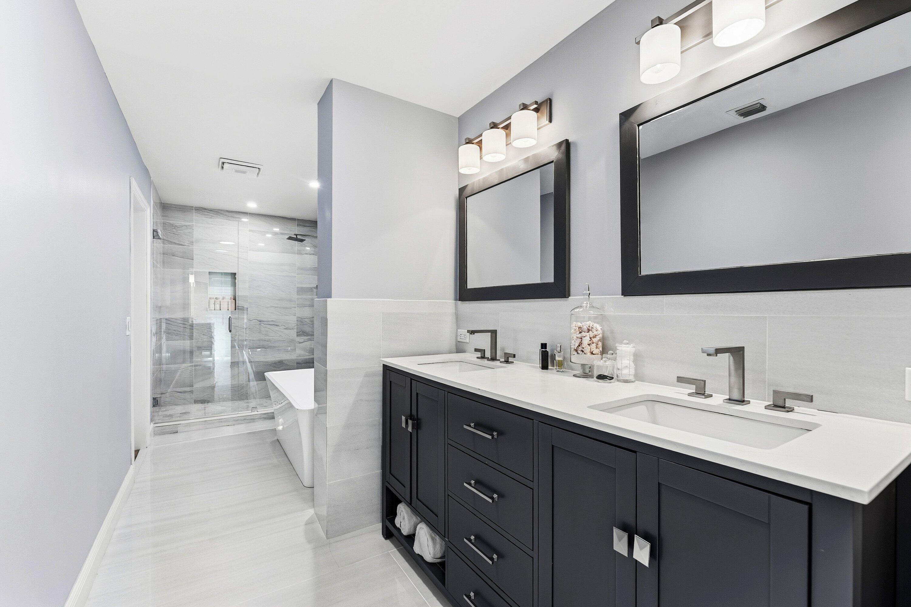 COUNTRY CLUB ADD TO VILLAGE OF NORTH PALM BEACH - Residential