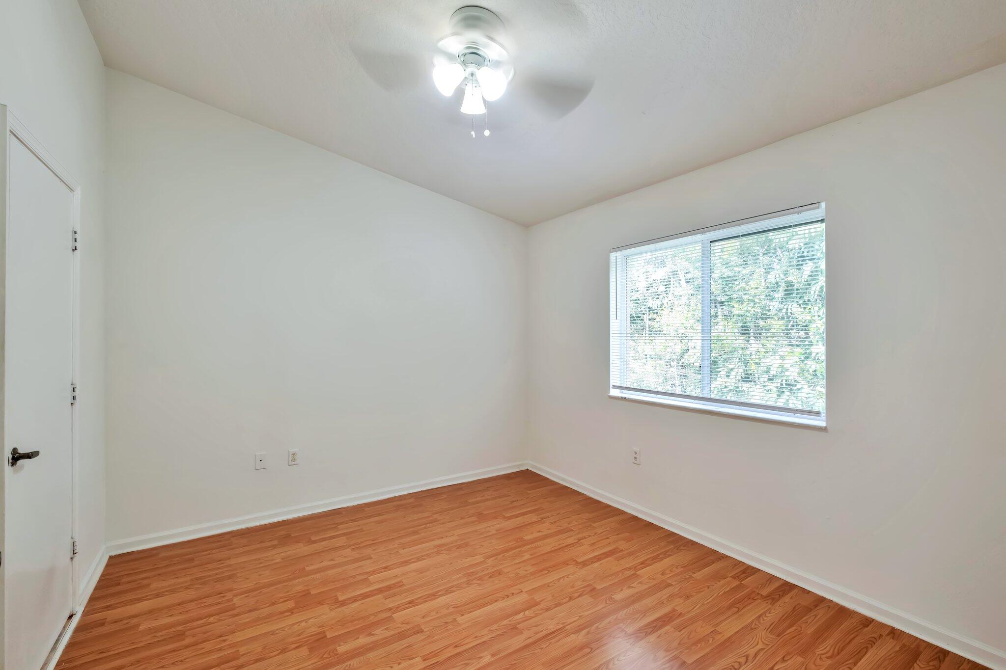 COVE AT BRIAR BAY CONDO - Residential Lease
