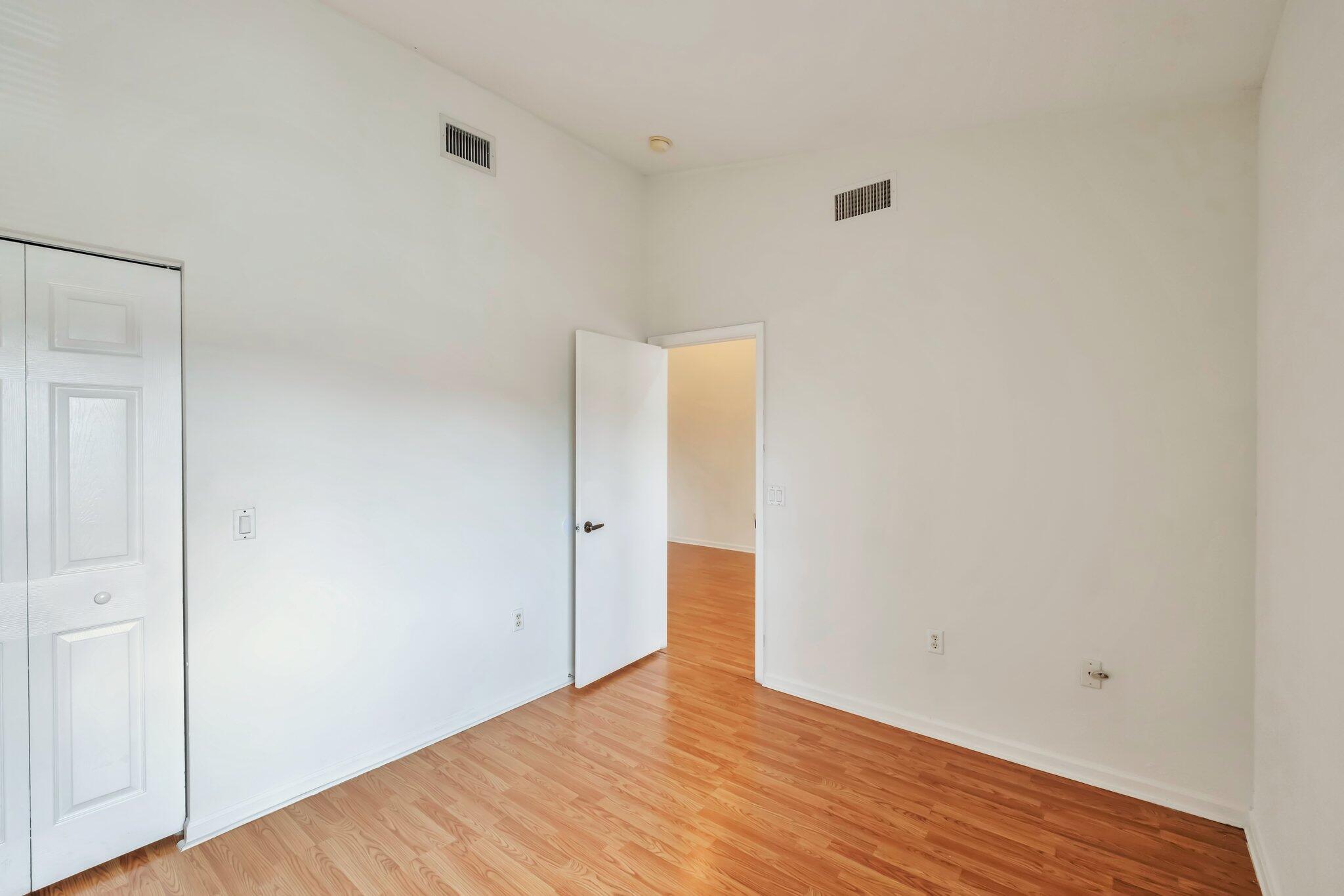 COVE AT BRIAR BAY CONDO - Residential Lease
