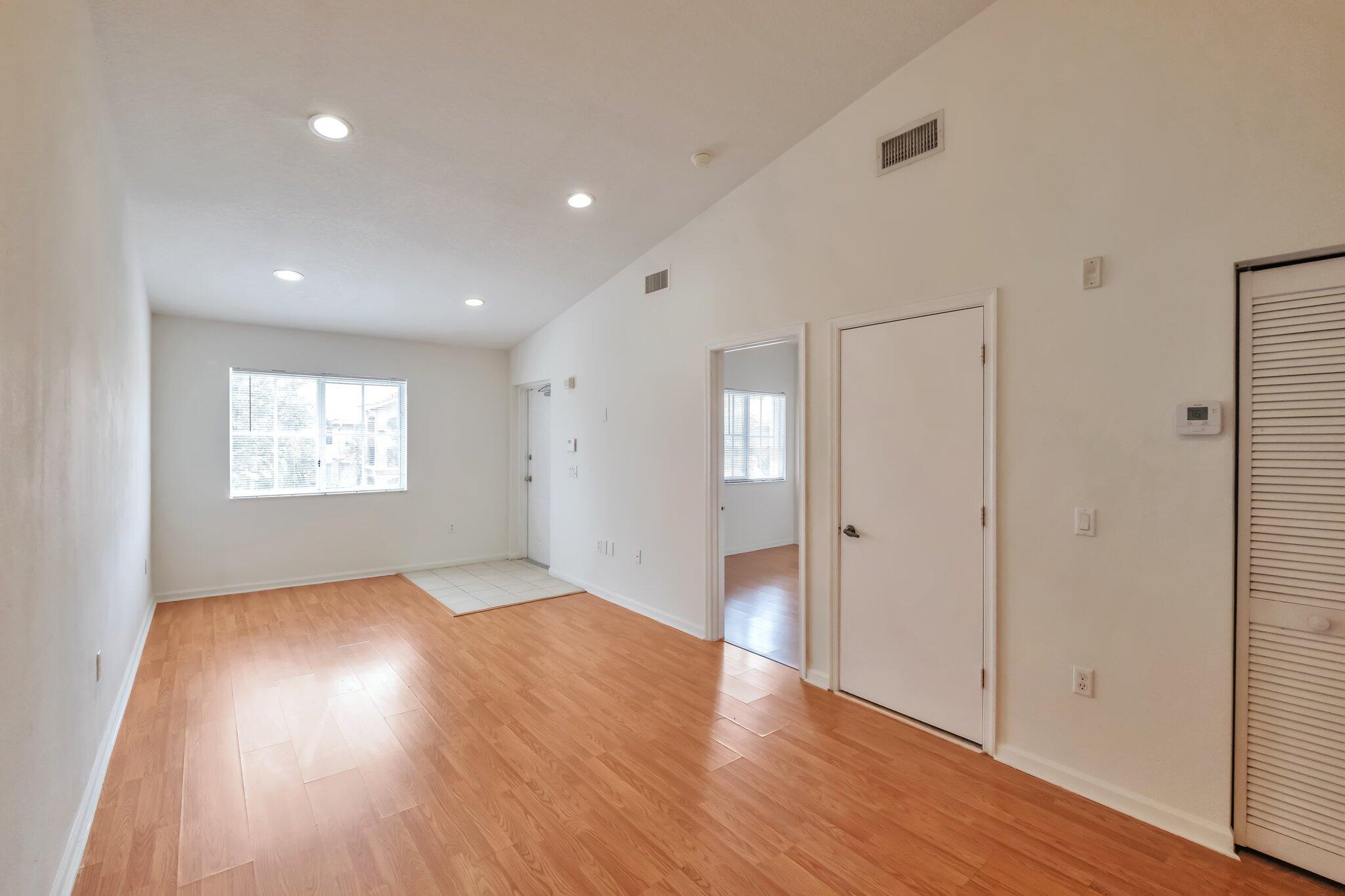 COVE AT BRIAR BAY CONDO - Residential Lease