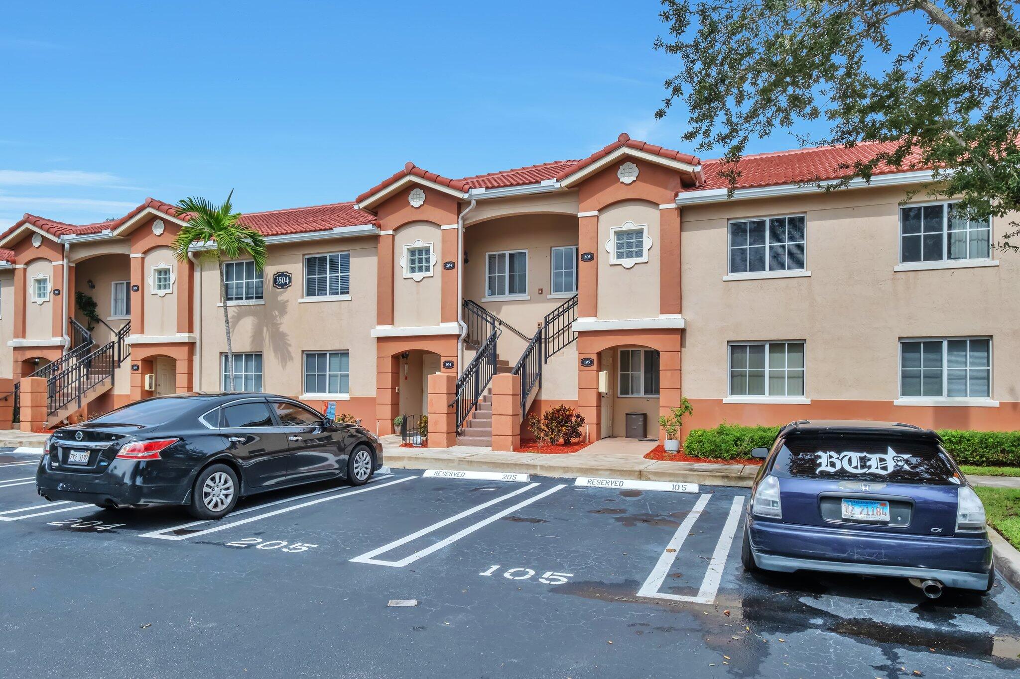COVE AT BRIAR BAY CONDO - Residential Lease