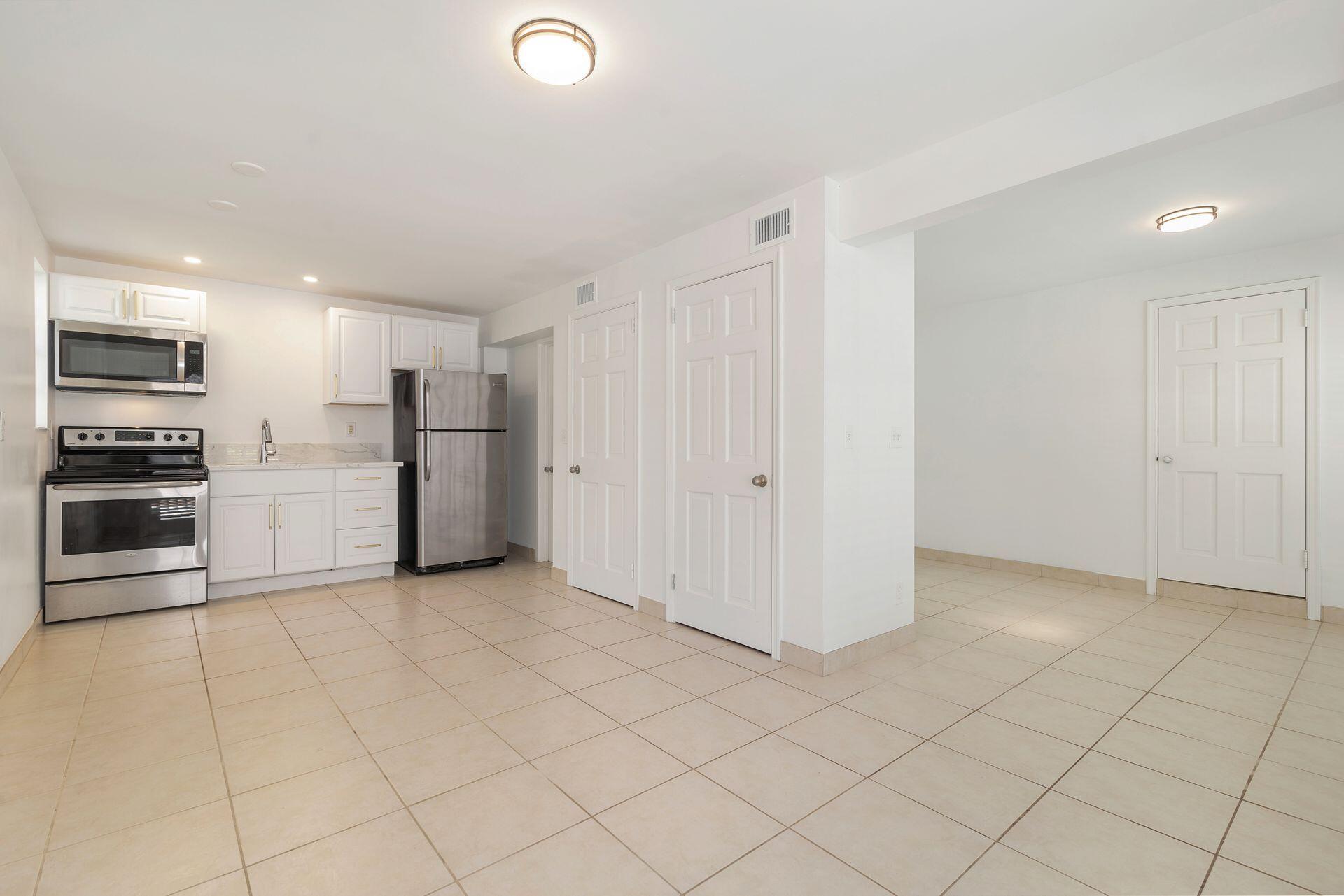 PROSPECT PARK SOUTH - Residential Lease