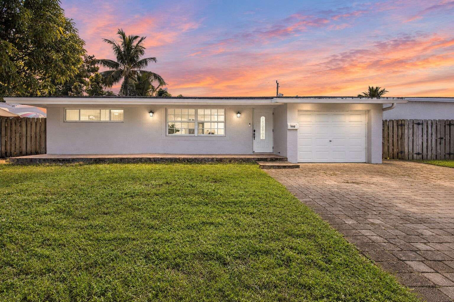 7640 SUNSET STRIP
