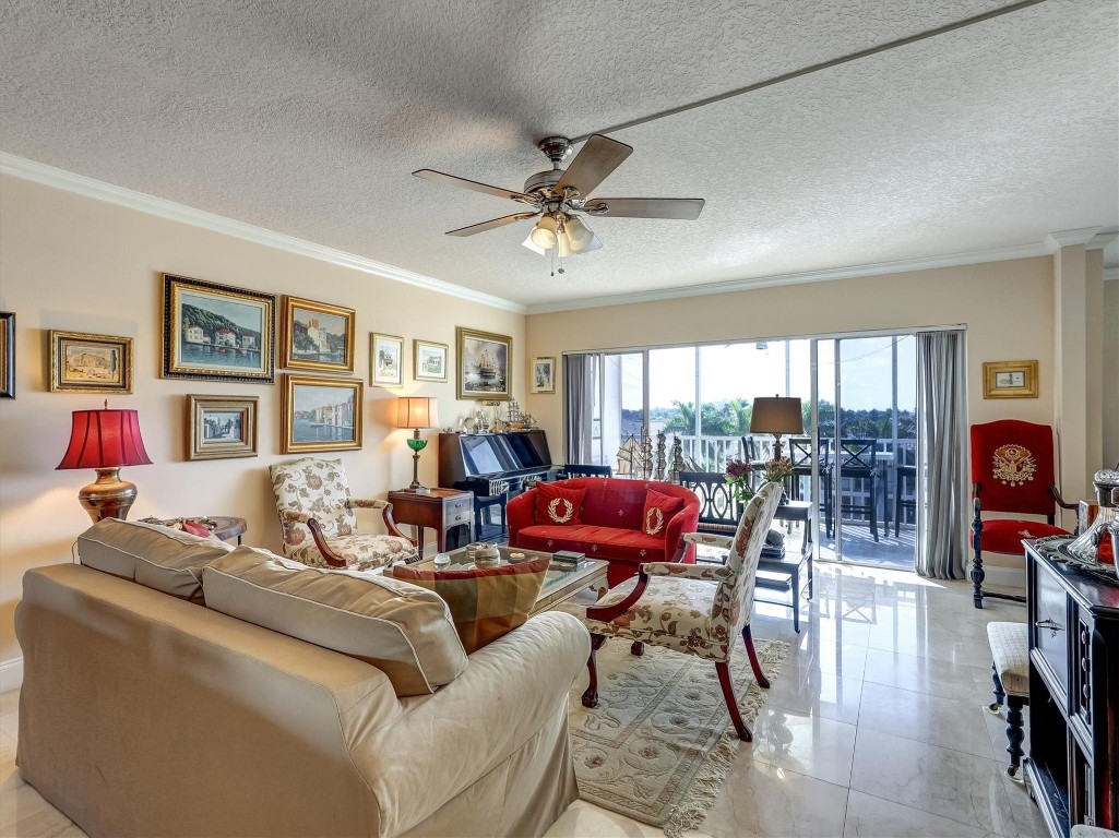 PALM AIRE AT CORAL KEYS - Residential