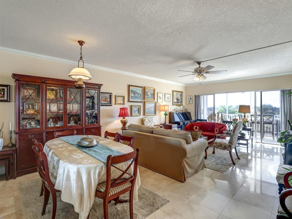 PALM AIRE AT CORAL KEYS - Residential