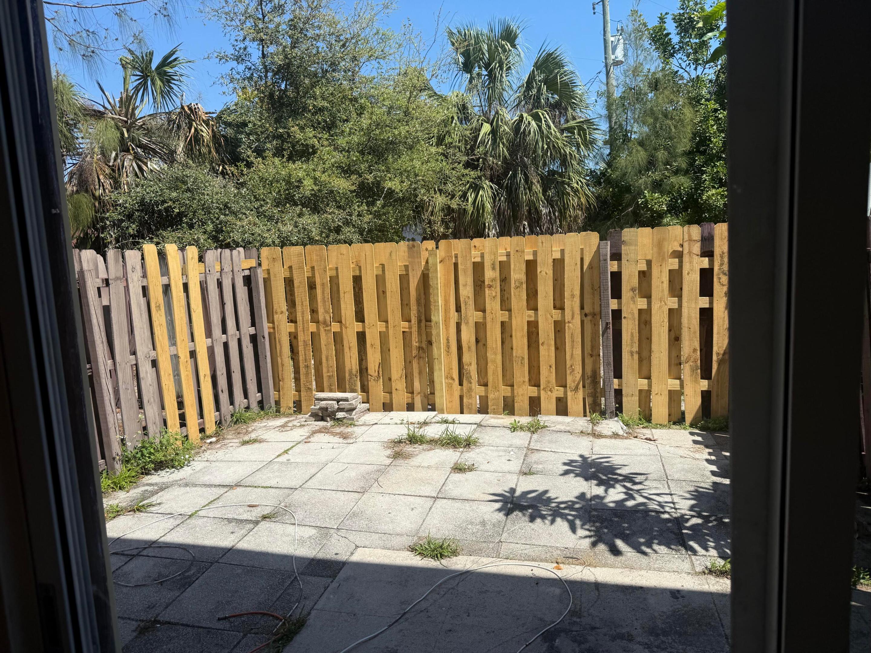 BRECKENRIDGE A CONDO - Residential Lease