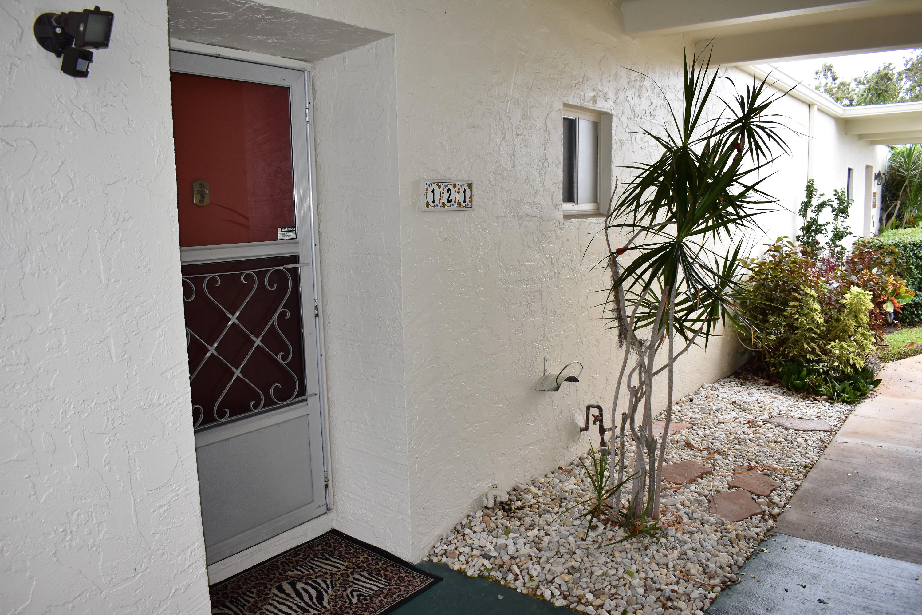 BOUNDBROOK CONDO S - Residential