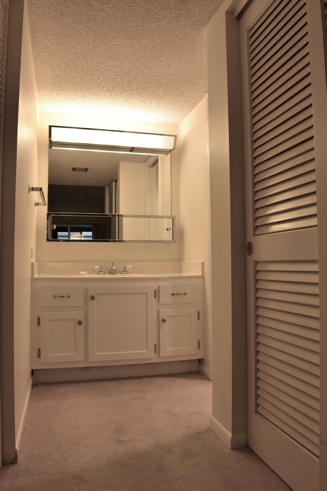 BOUNDBROOK CONDO S - Residential