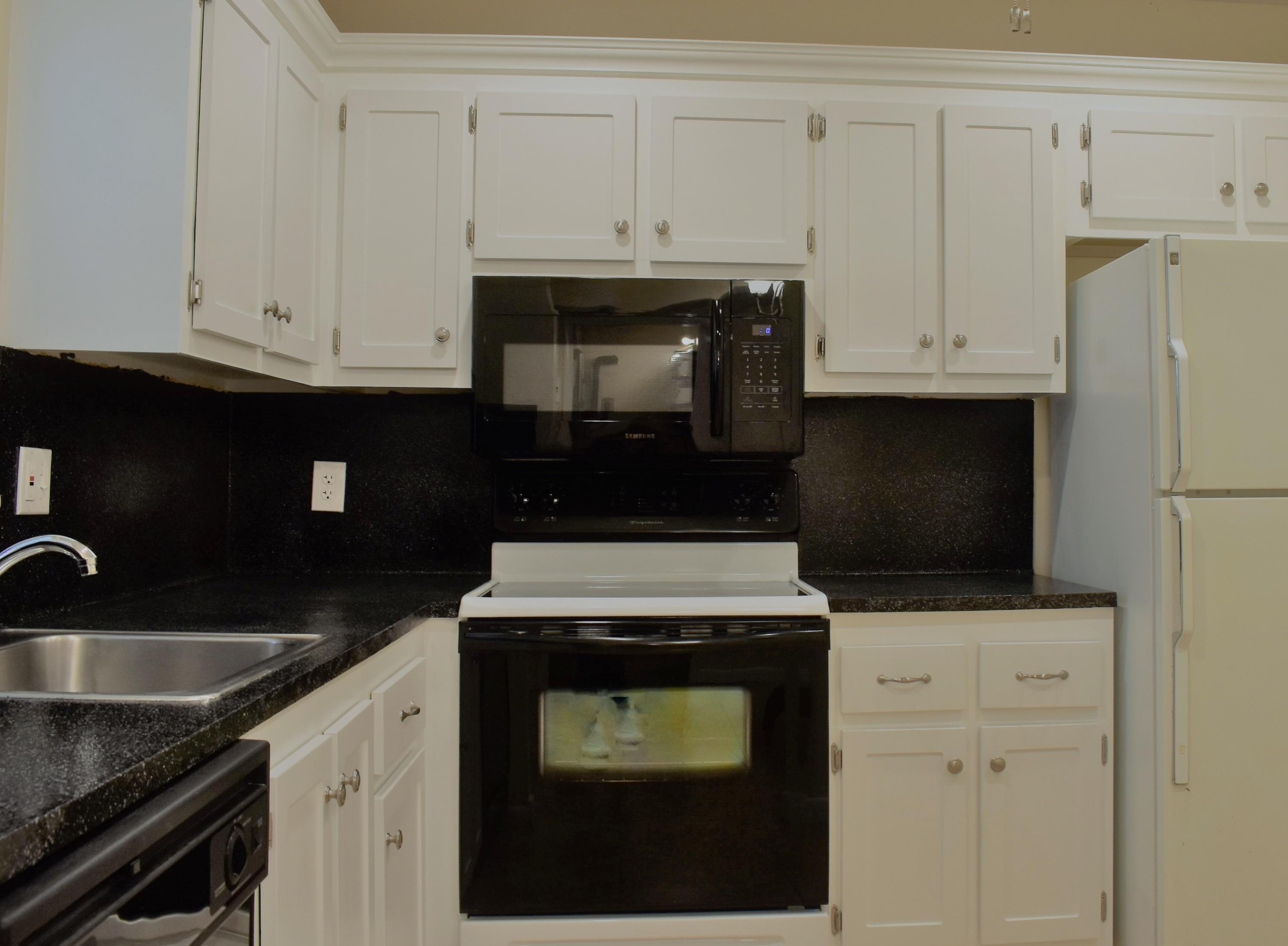 BOUNDBROOK CONDO S - Residential