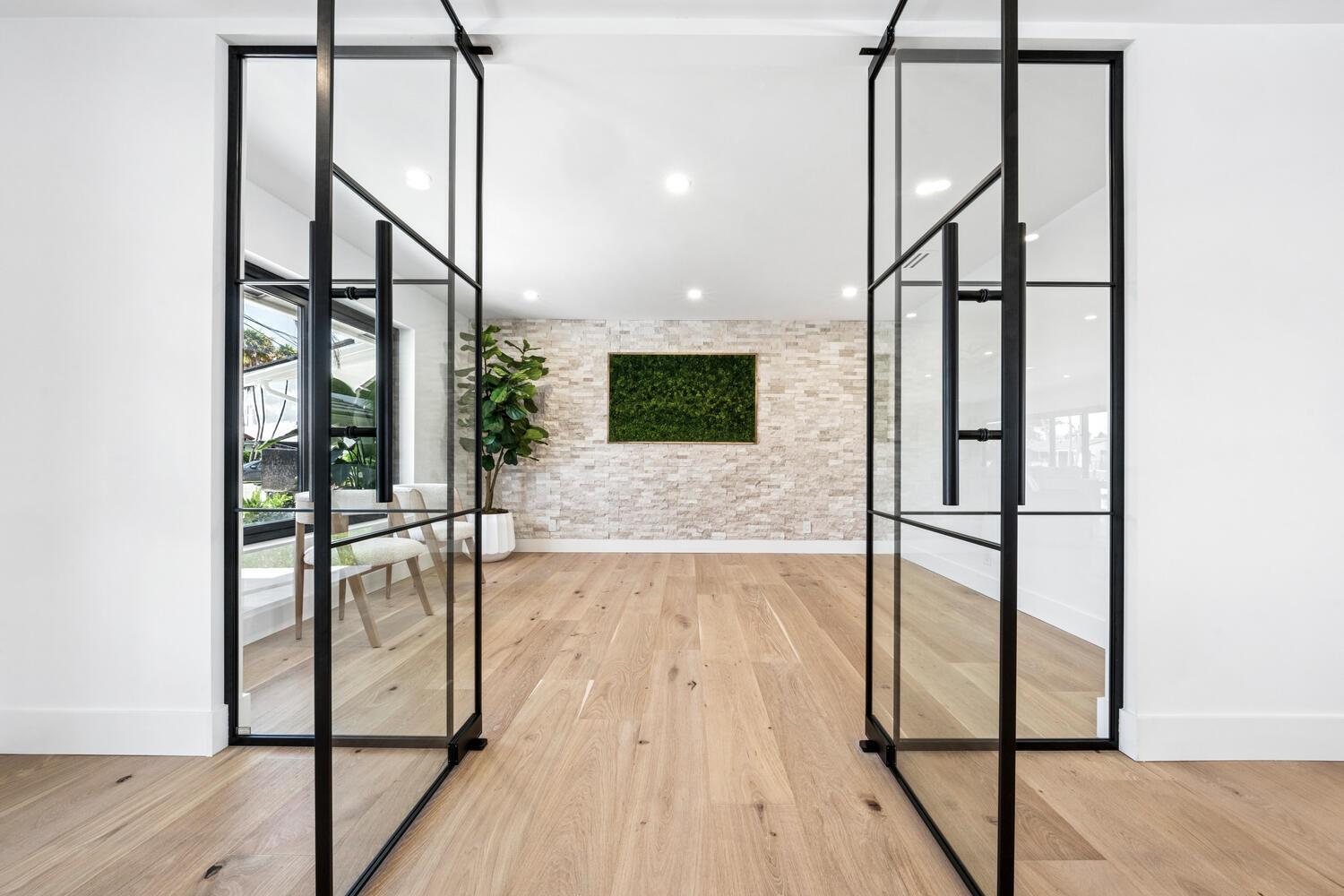 LAKE ESTATES ADD - Residential