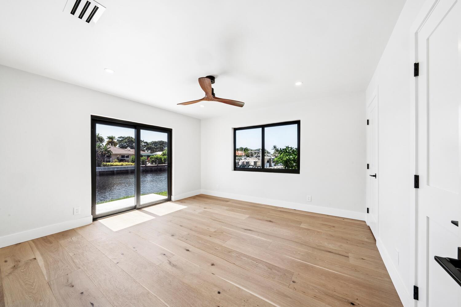 LAKE ESTATES ADD - Residential