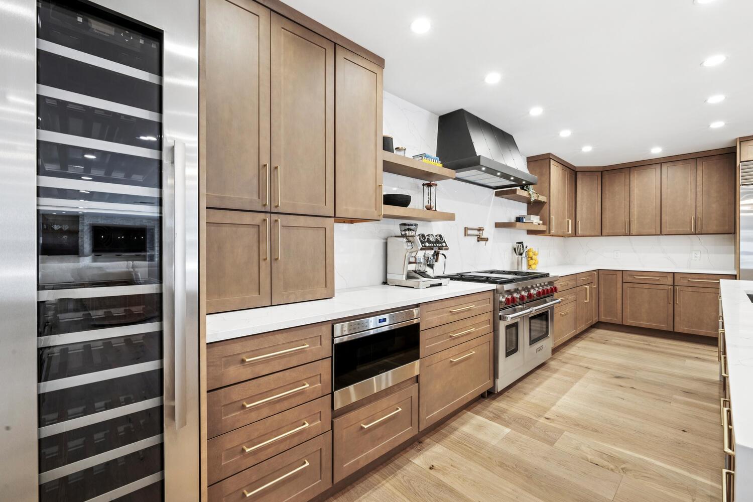 LAKE ESTATES ADD - Residential