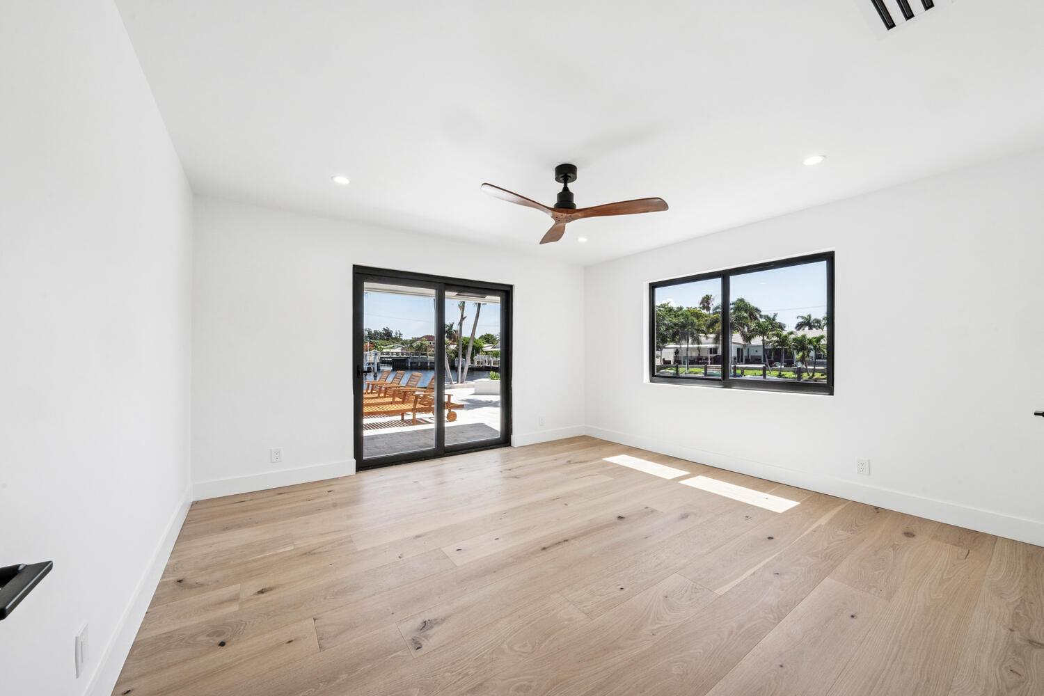 LAKE ESTATES ADD - Residential