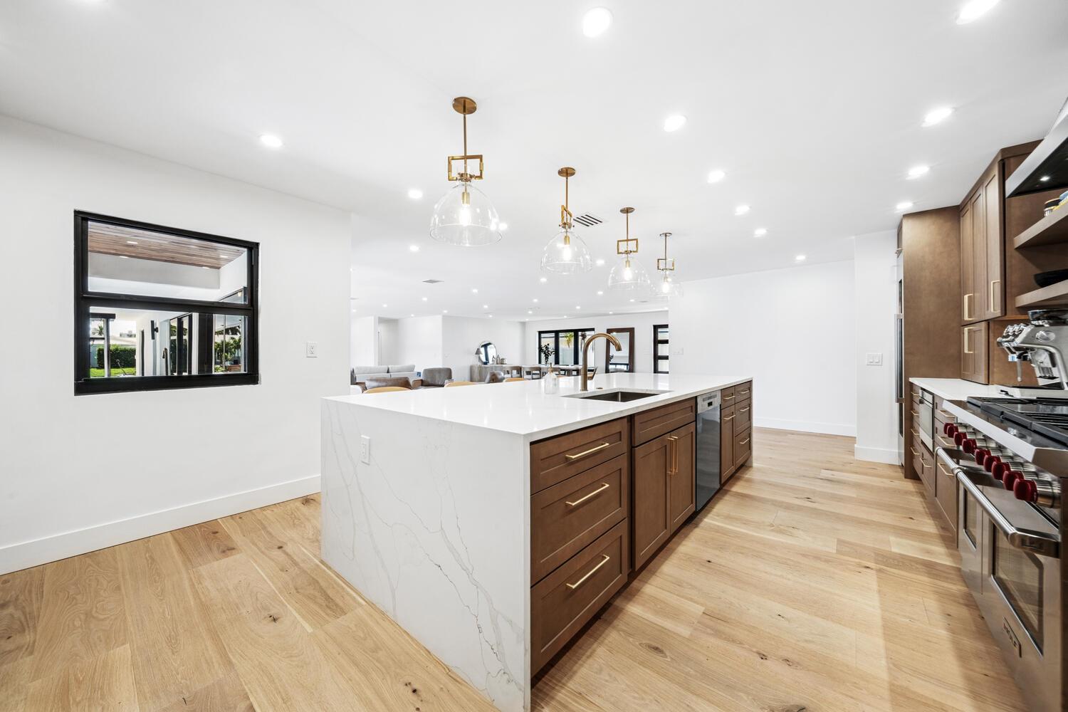 LAKE ESTATES ADD - Residential