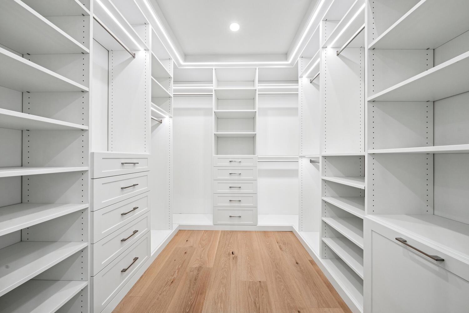 LAKE ESTATES ADD - Residential