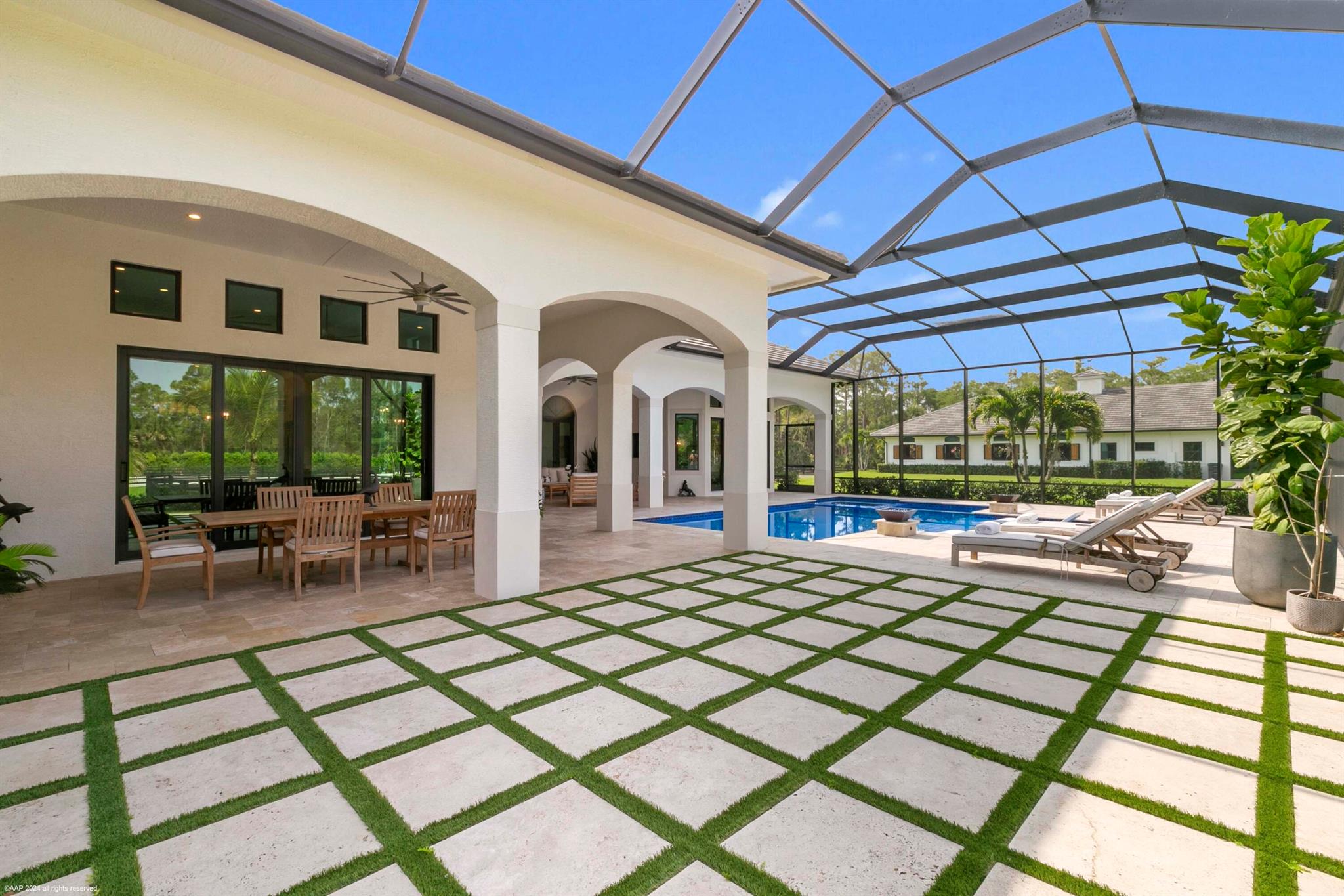 FOX TRAIL - Residential