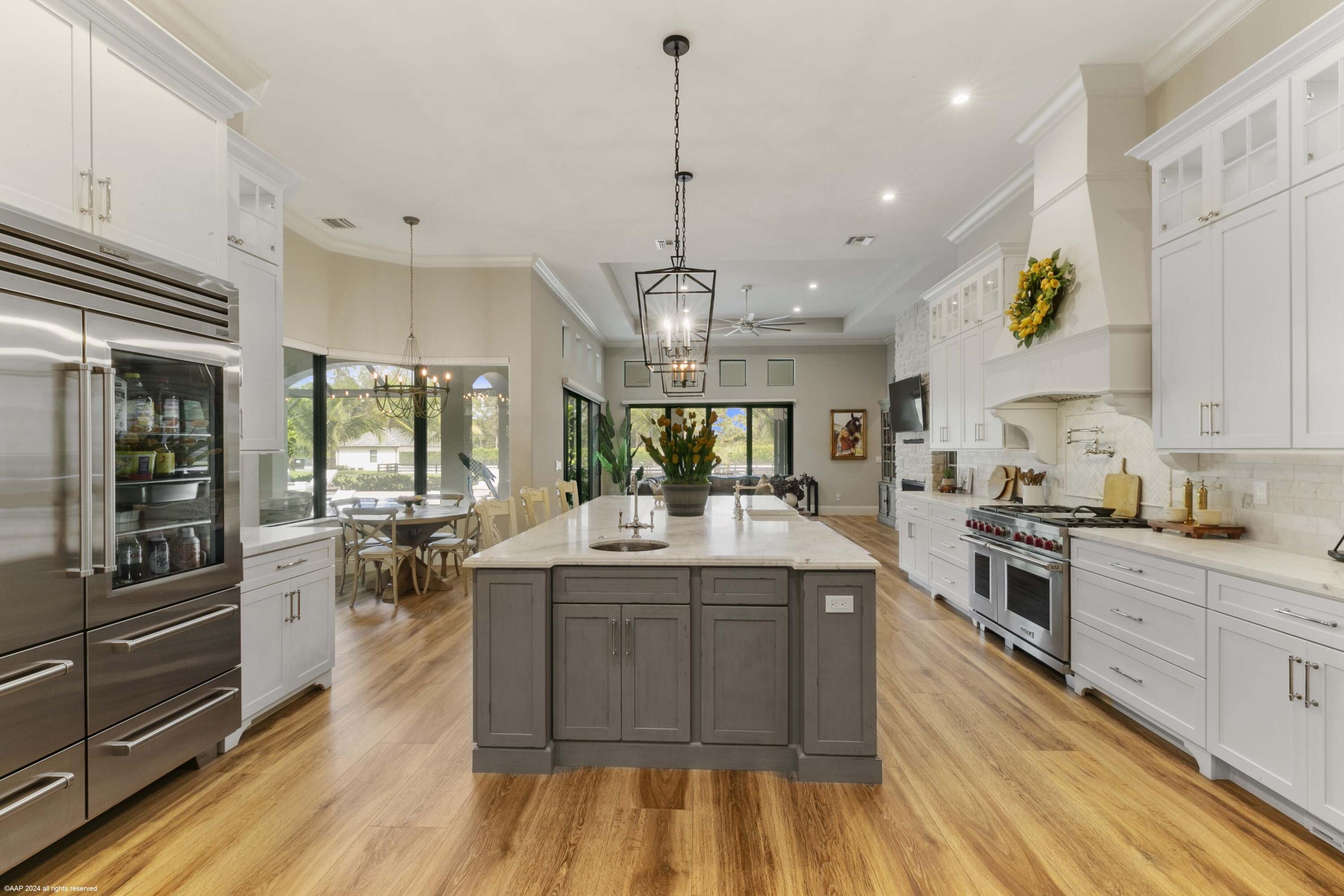 FOX TRAIL - Residential