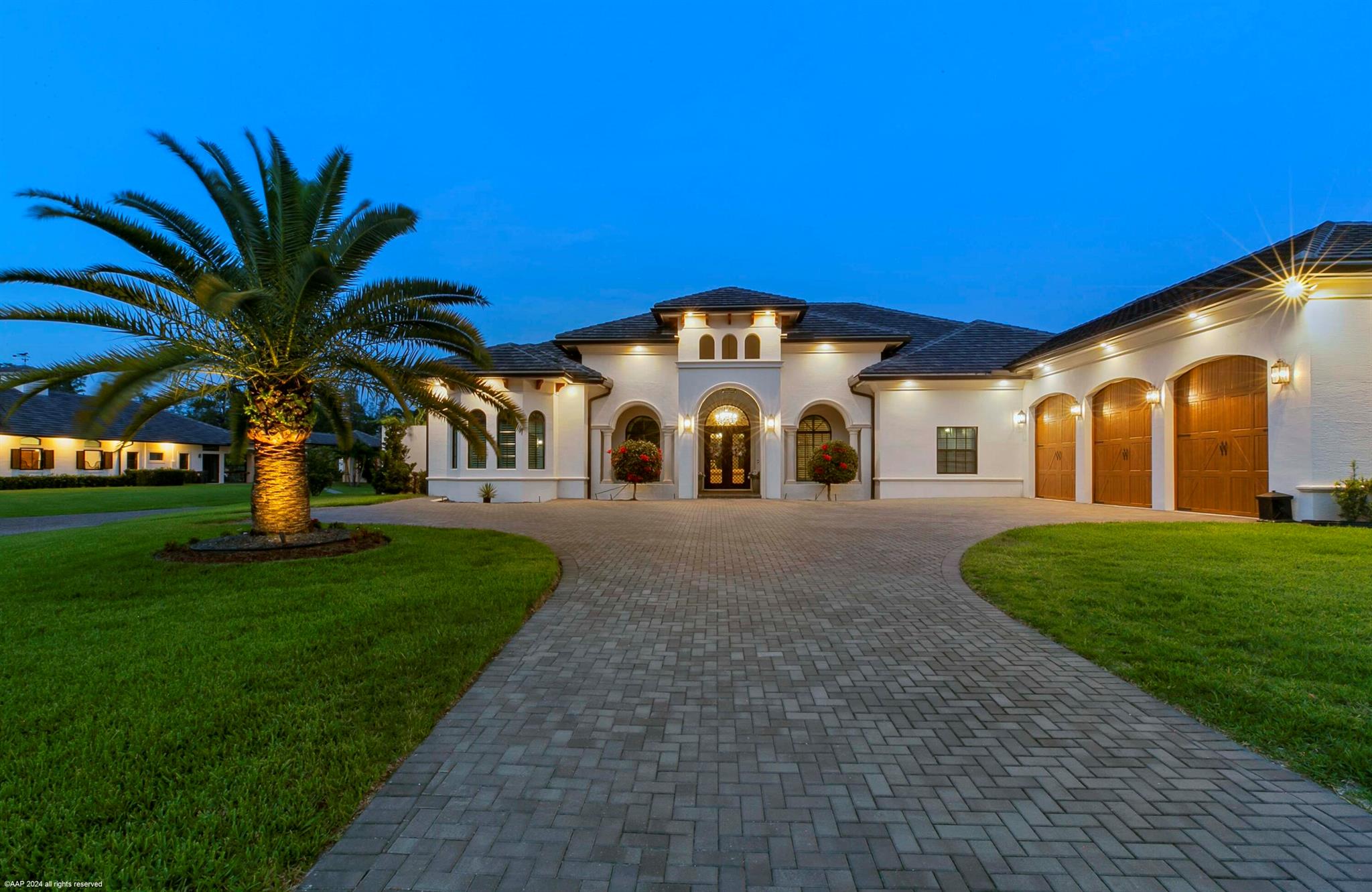 FOX TRAIL - Residential