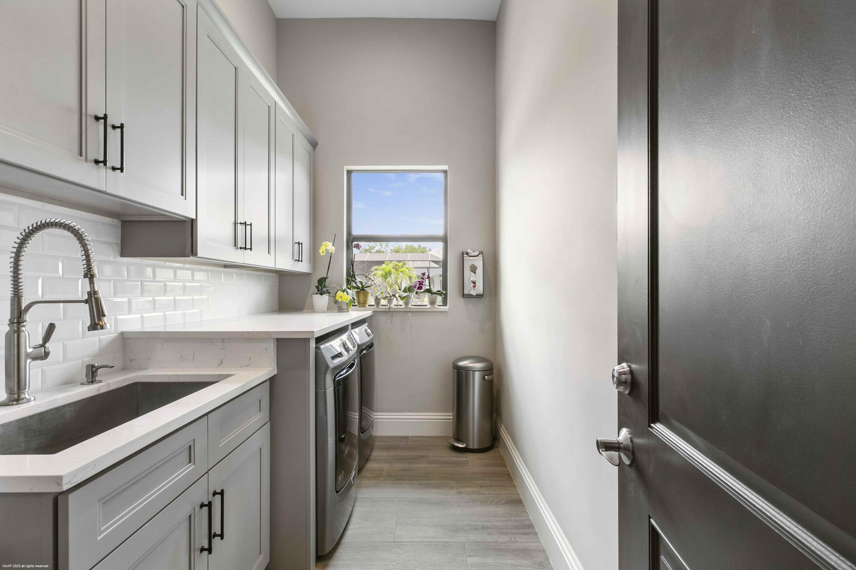 FOX TRAIL - Residential