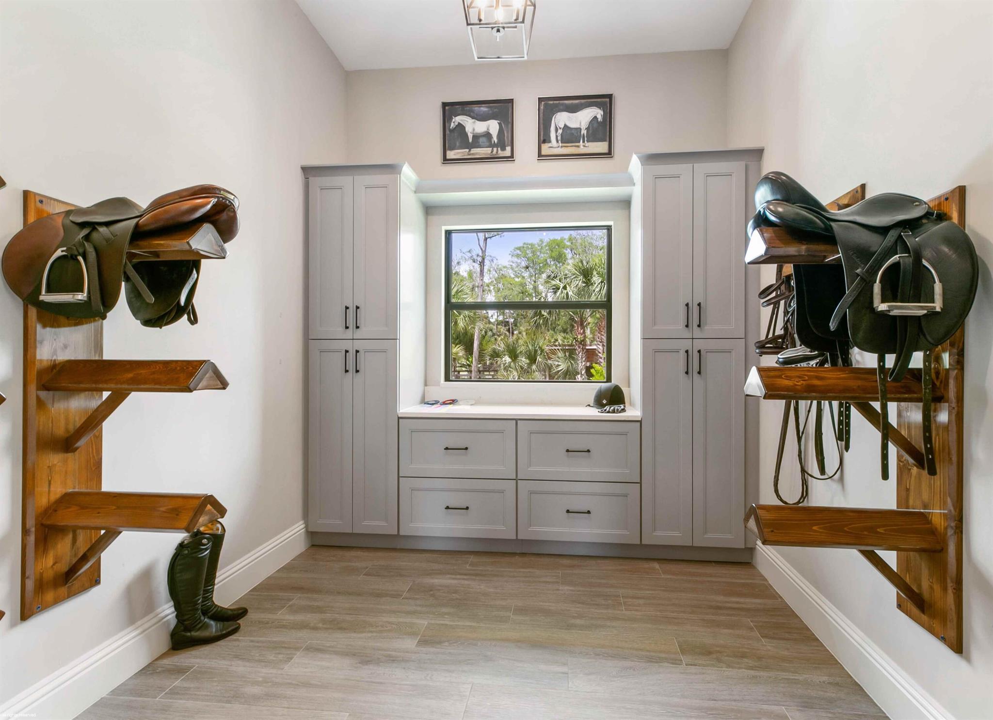 FOX TRAIL - Residential