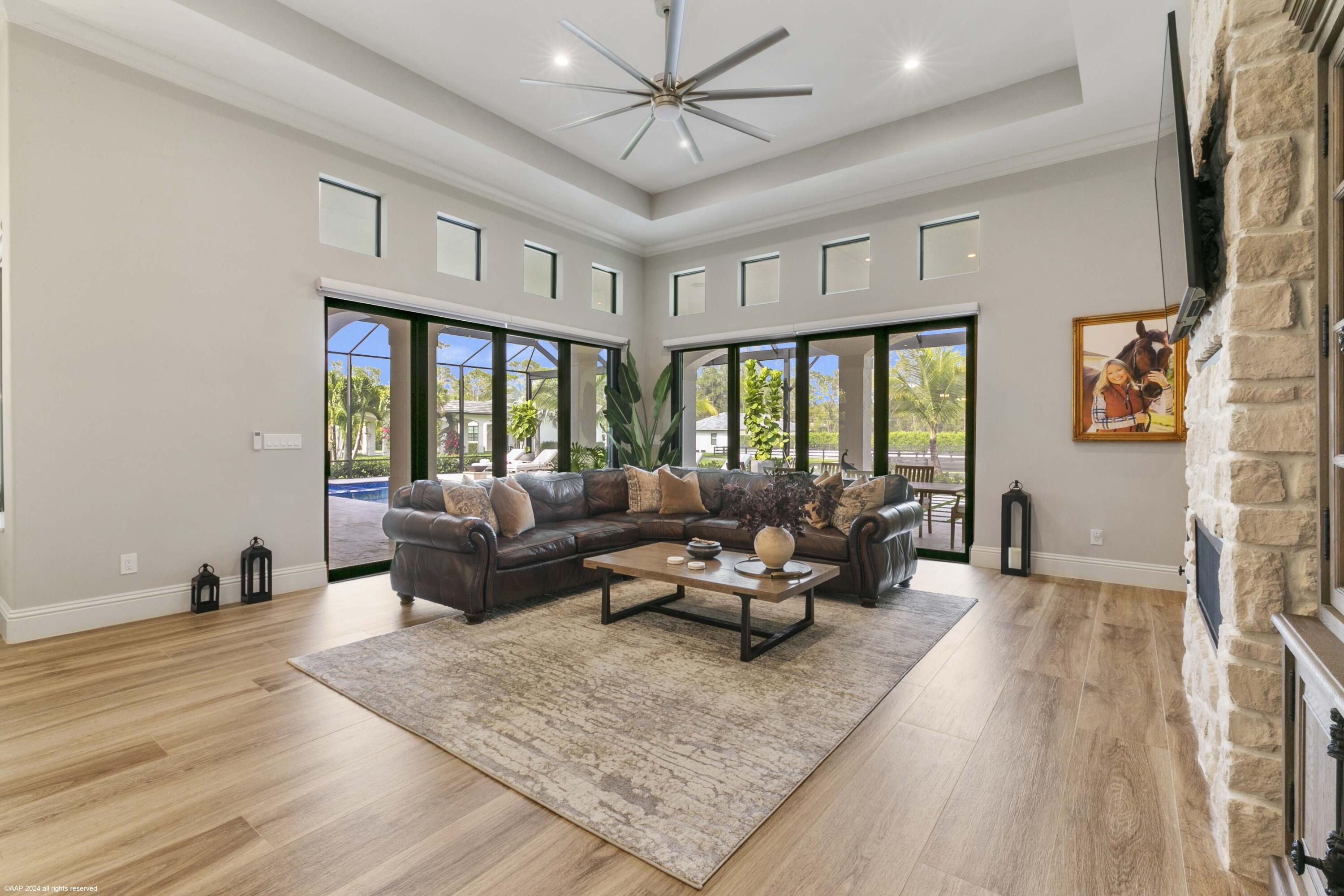 FOX TRAIL - Residential