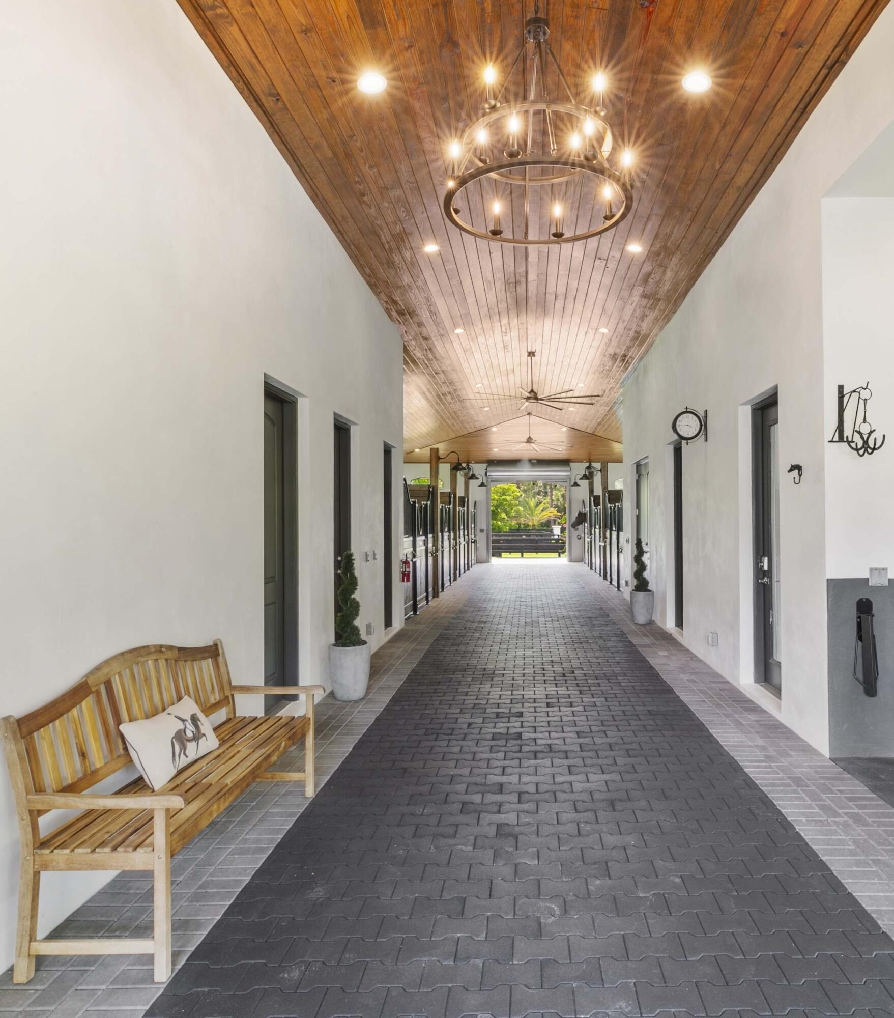 FOX TRAIL - Residential