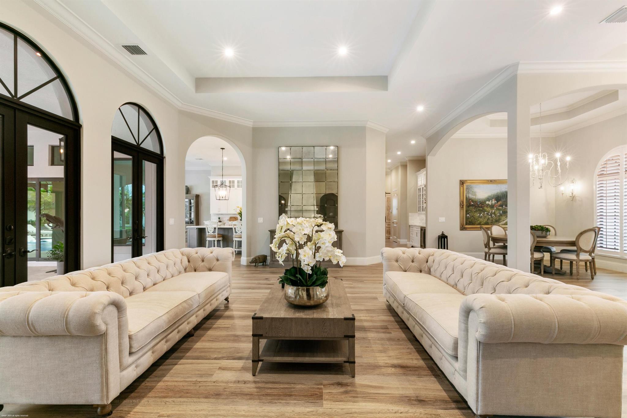 FOX TRAIL - Residential