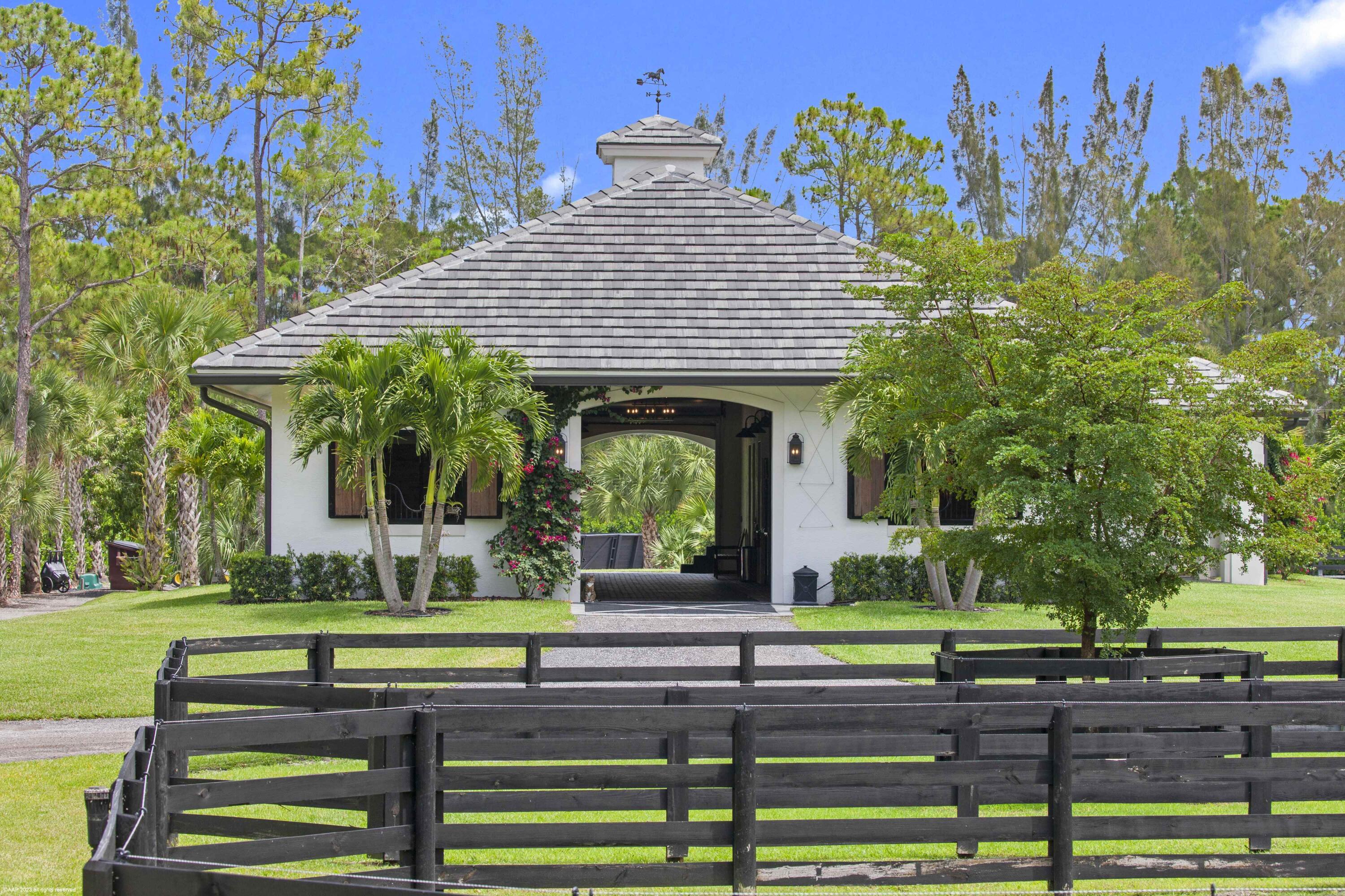 FOX TRAIL - Residential