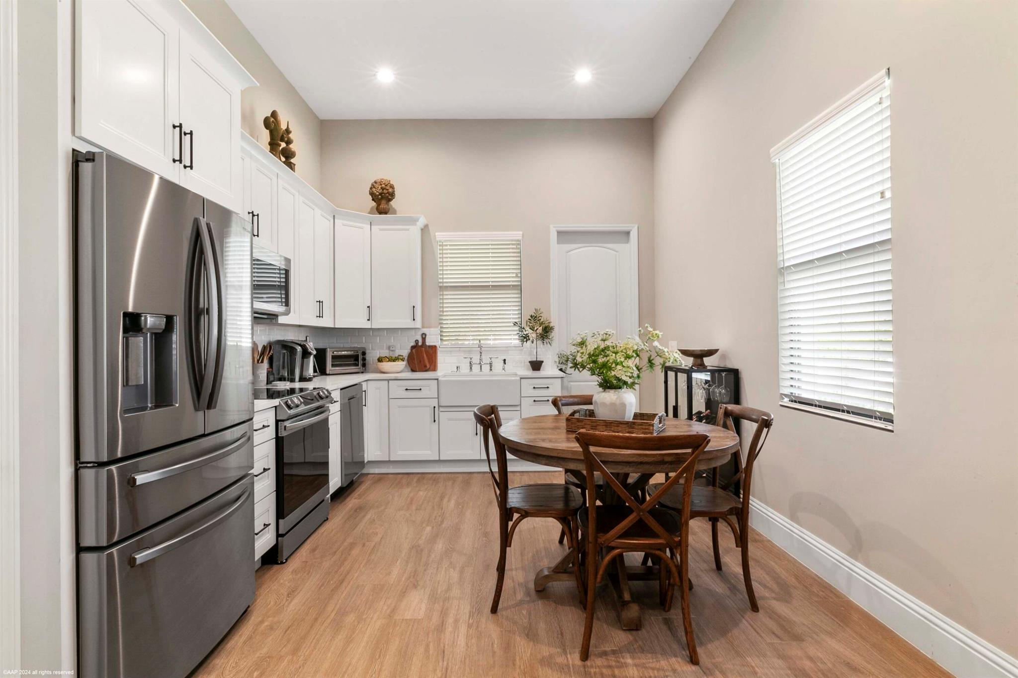 FOX TRAIL - Residential