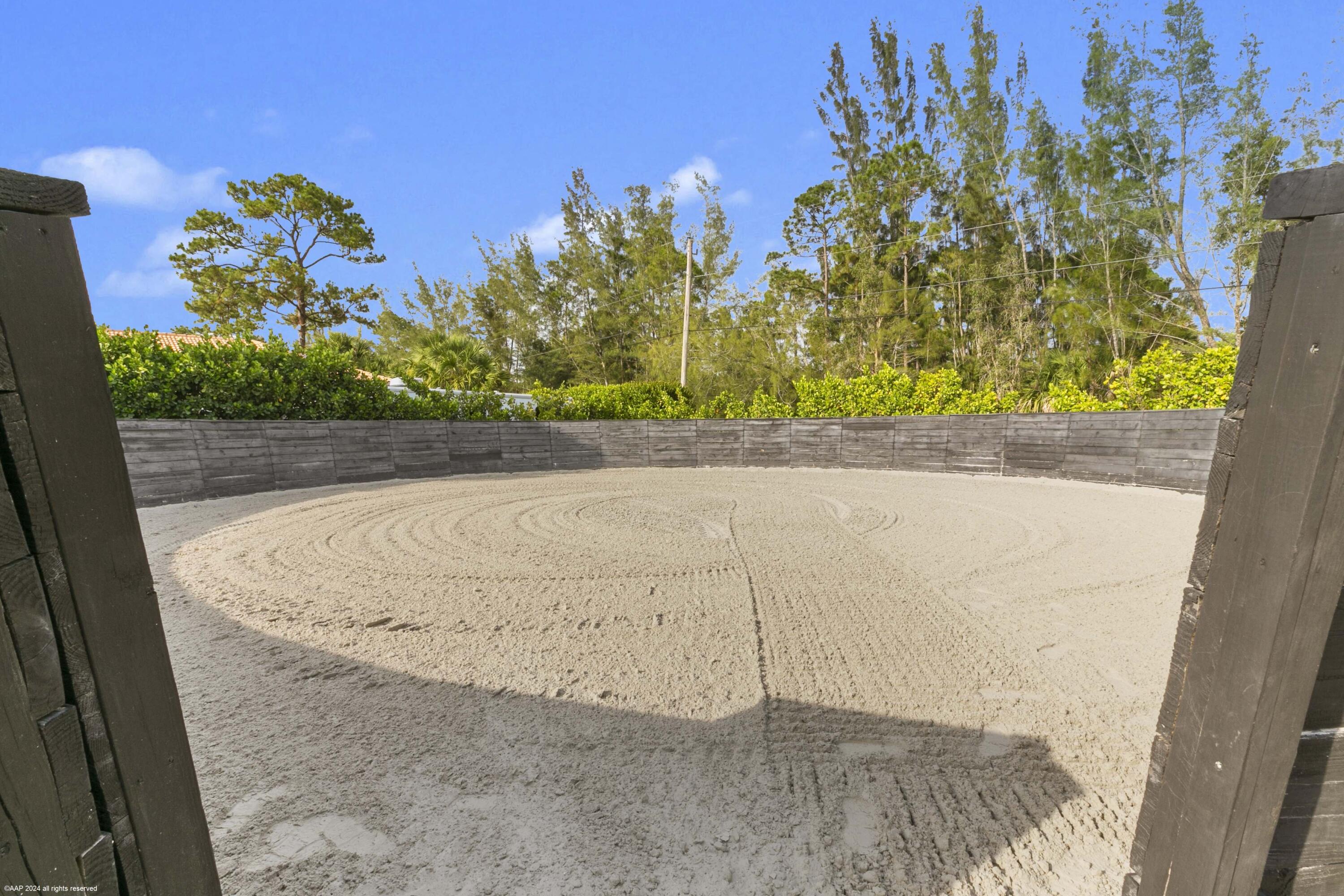 FOX TRAIL - Residential