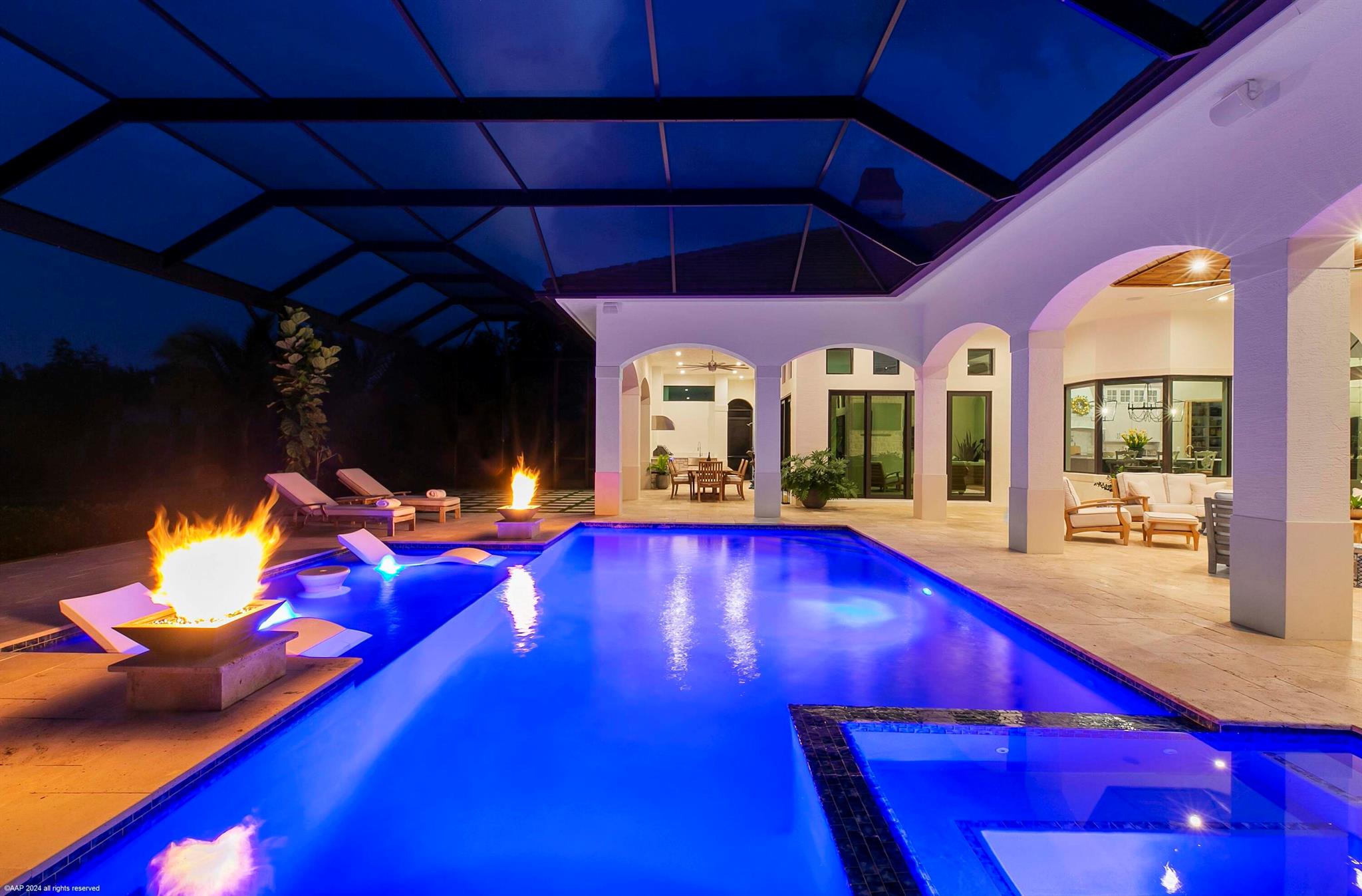 FOX TRAIL - Residential