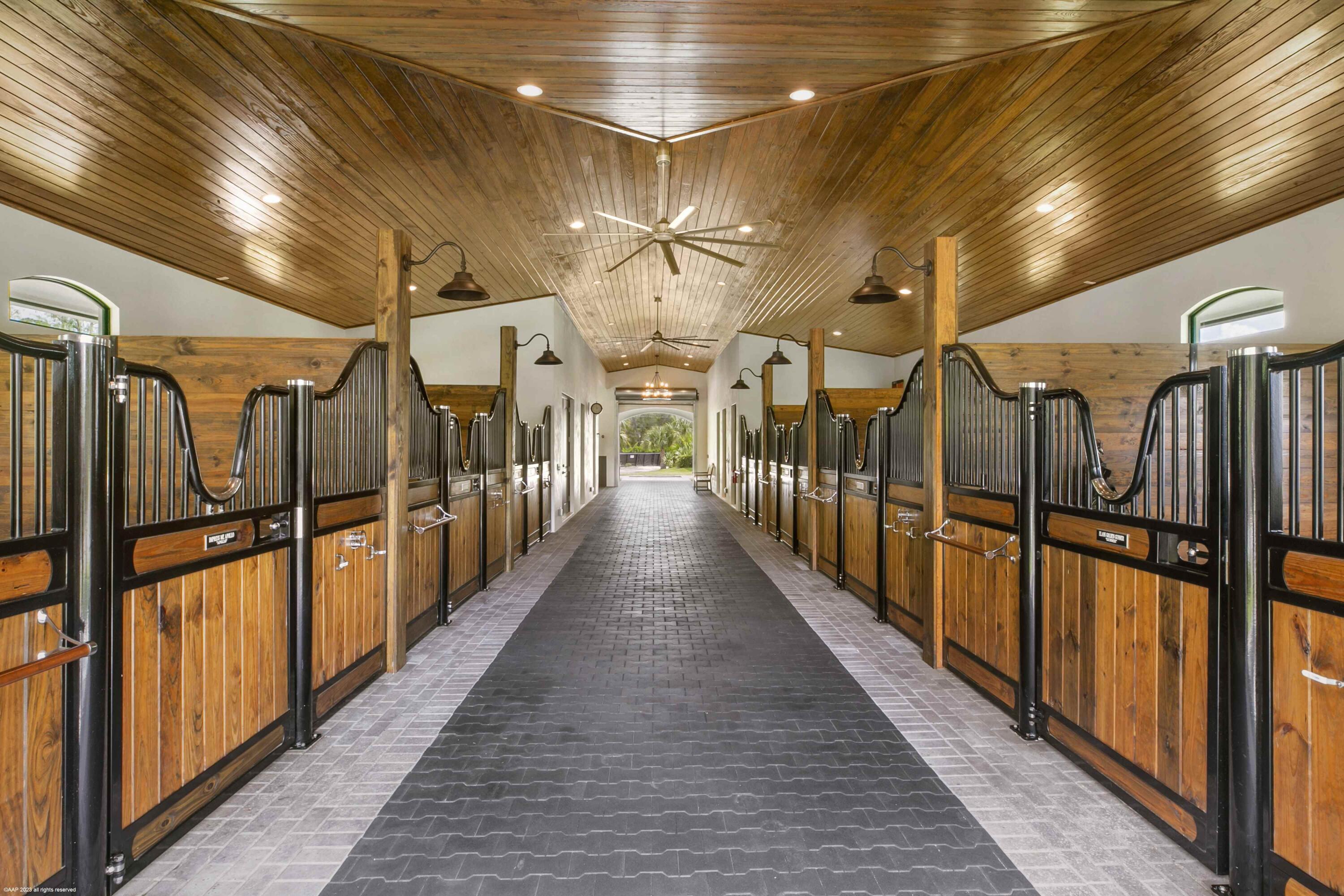 FOX TRAIL - Residential