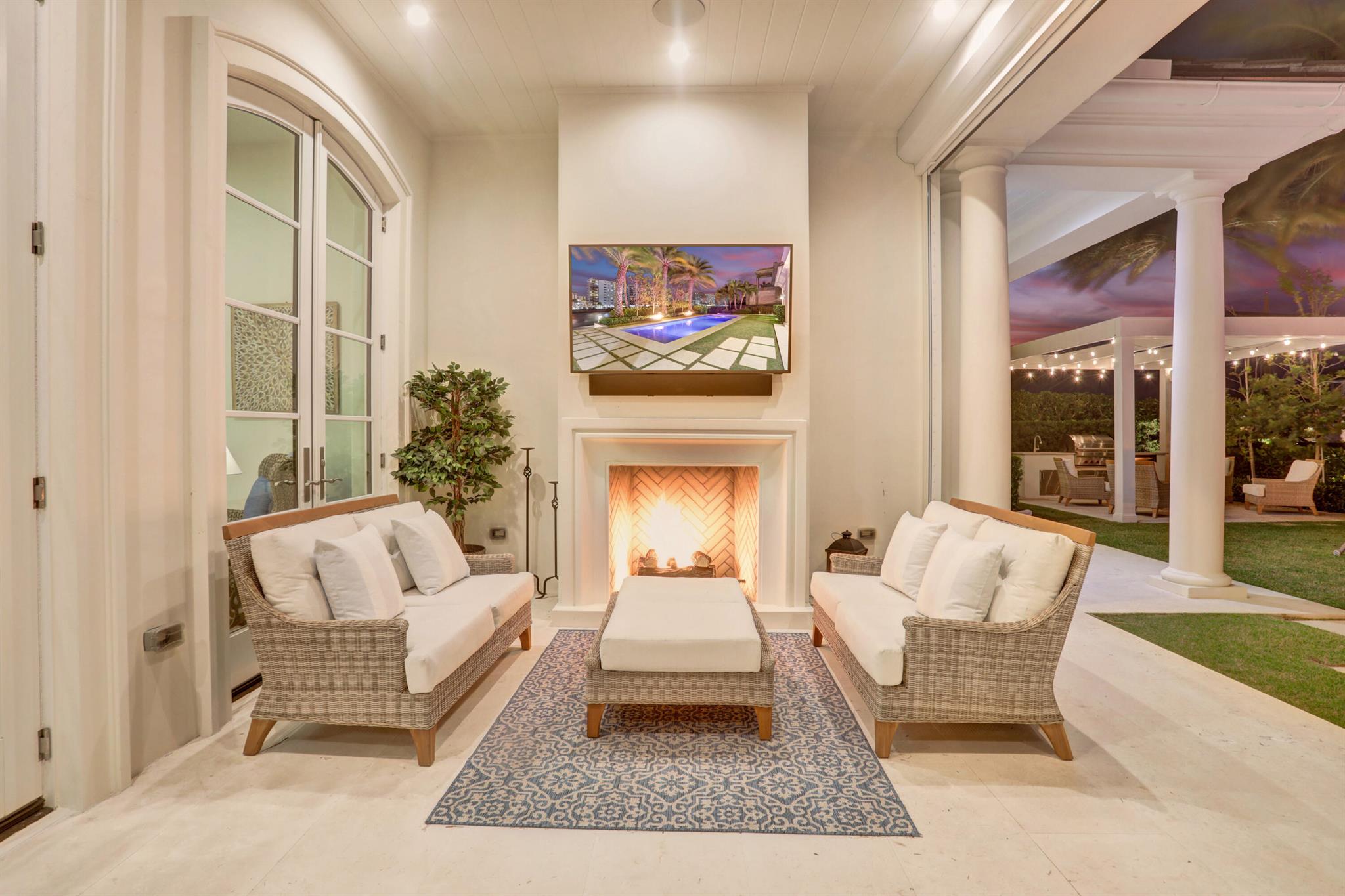 POMPANO WATERWAY ESTATES - Residential